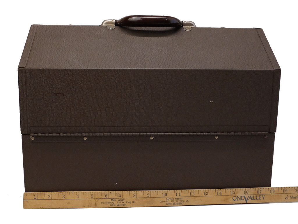 Kennedy Hip Roof Cantilever Toolbox #1018 - Heavy Duty Metal Tool Storage for Garage, Workshop & Job Site - Perfect for Mechanics, Contractors & DIY Projects