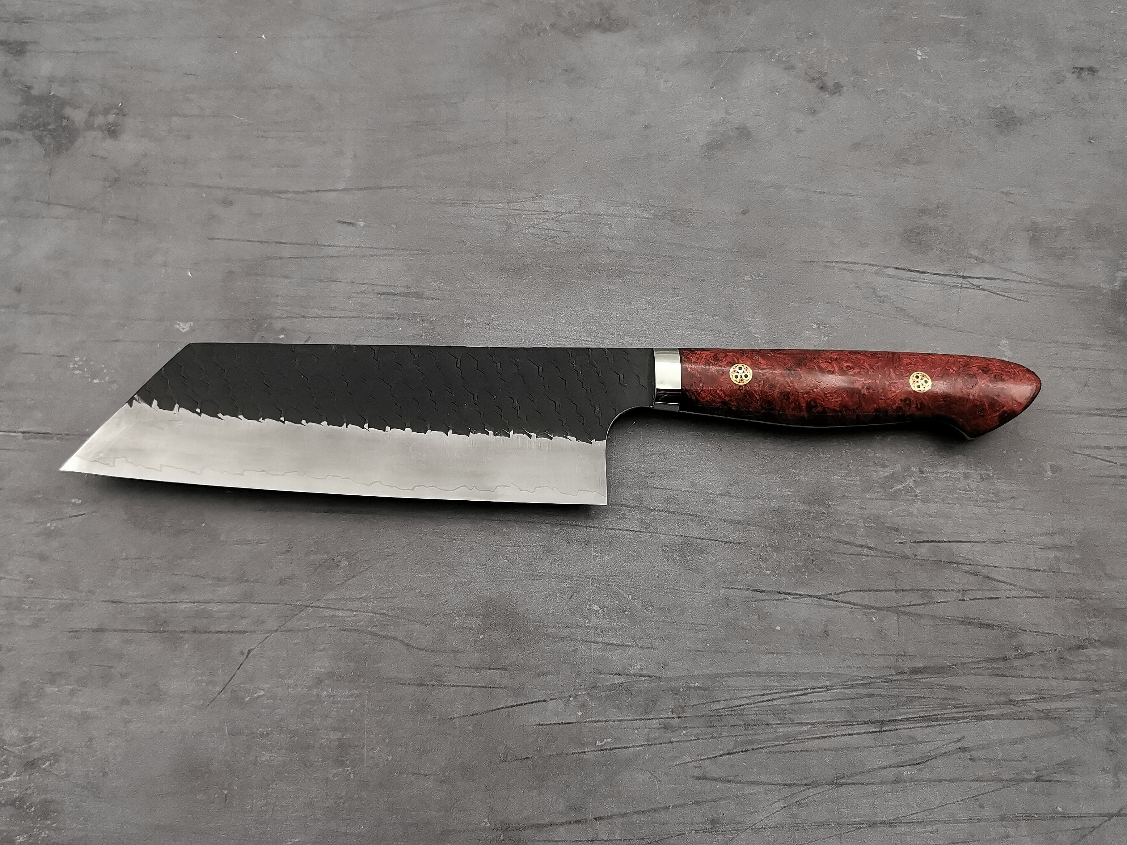 Premium Nigara Hamono SG2 Tsuchime Kiritsuke Nakiri Knife - Japanese Damascus Steel Blade with Karin Wood Handle - Perfect for Sushi, Vegetables & Precision Cutting
