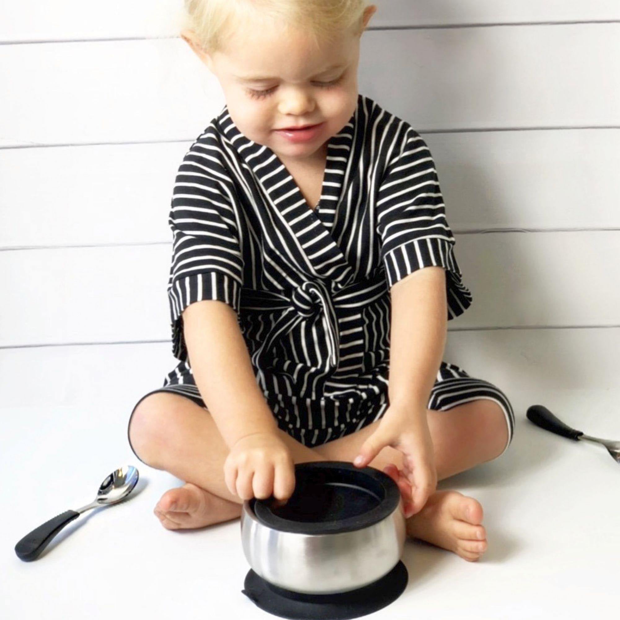Avanchy Stainless Steel Baby Bowl with Spoon Set - BPA-Free, Leak-Proof Lid - Perfect for Baby-Led Weaning, Travel & On-the-Go Feeding (Magenta)