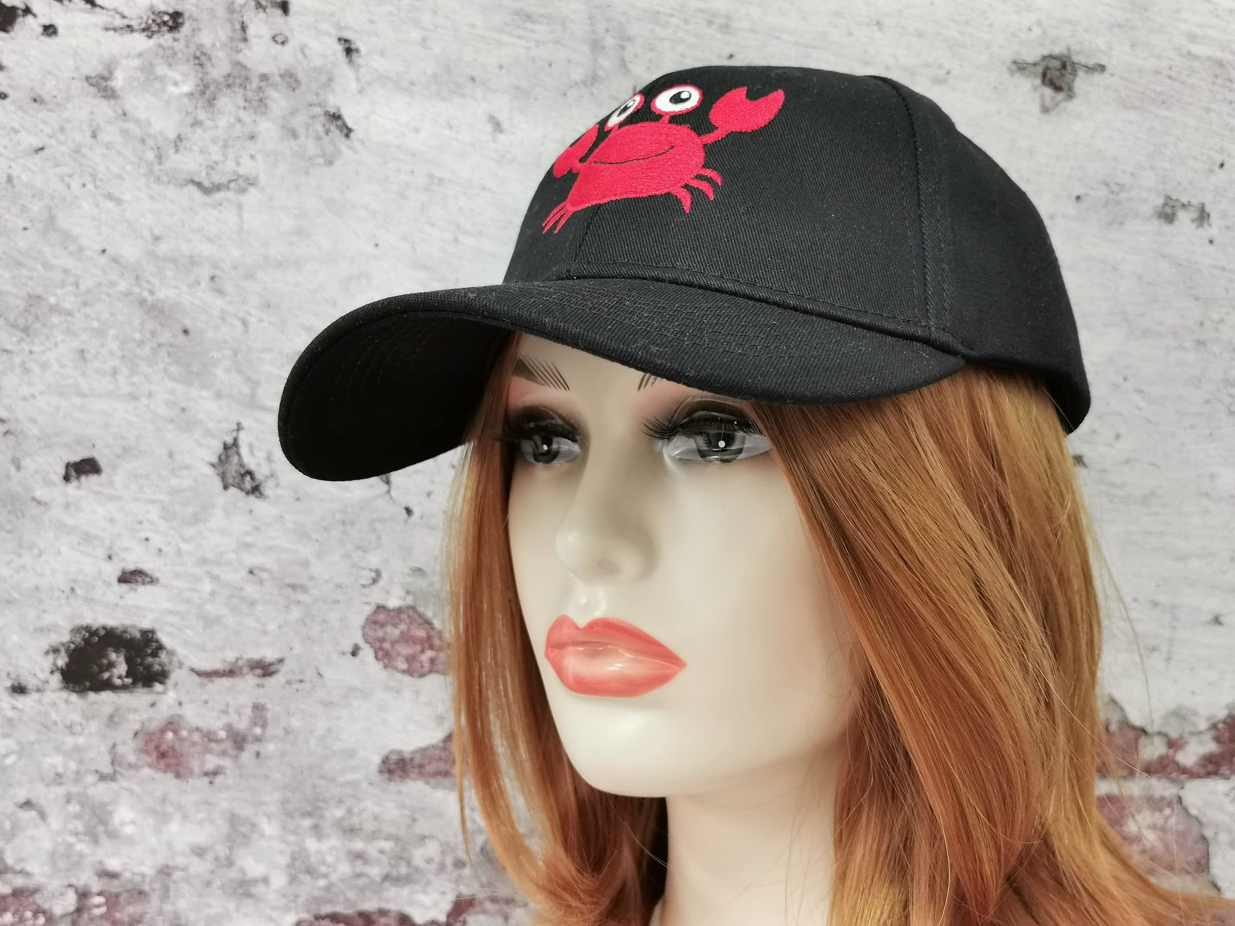 Embroidered Animal Baseball Cap - Stylish for Outdoor & Casual Wear