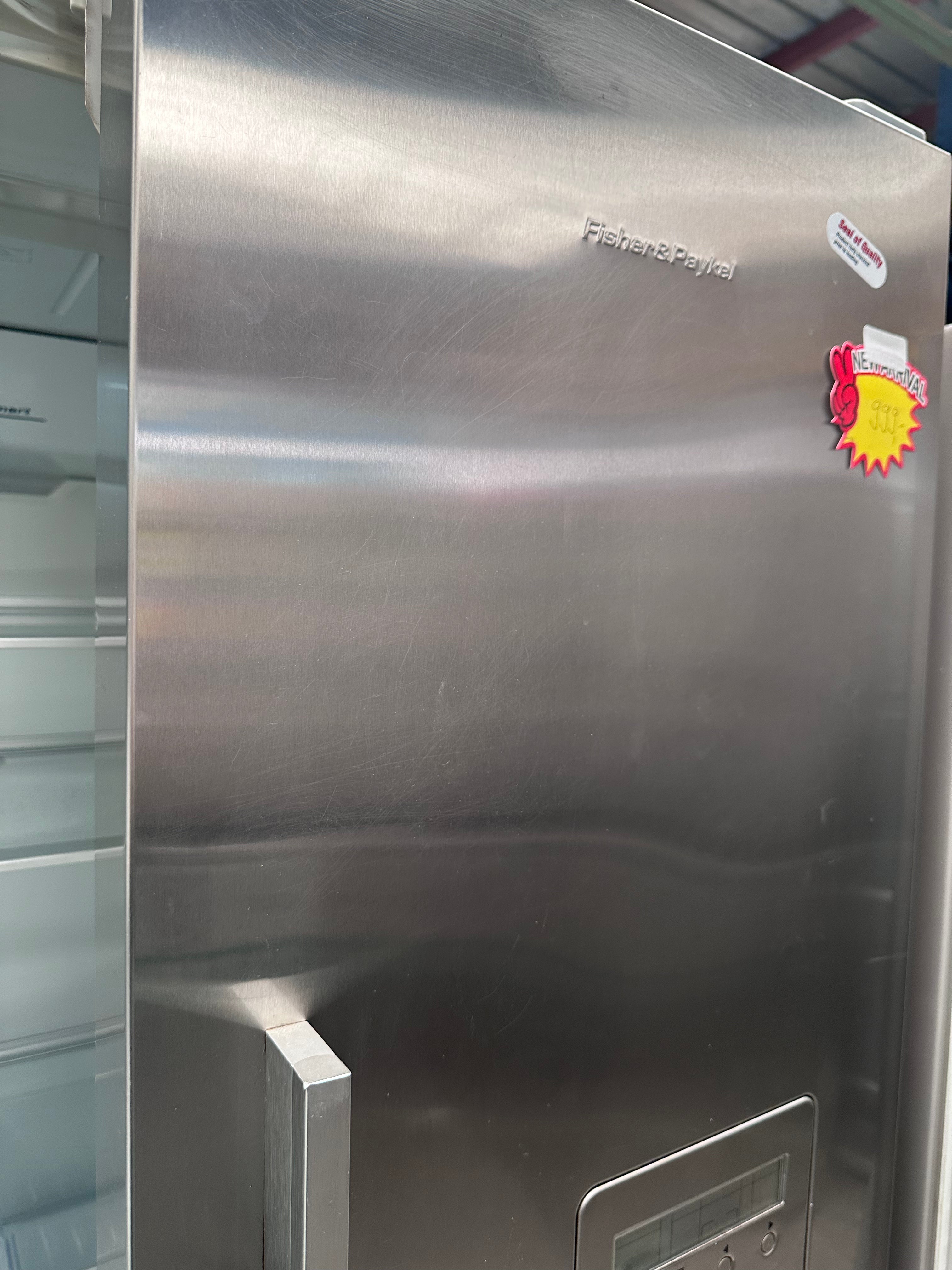 Fisher & Paykel 610L French Door Refrigerator with Water & Ice Dispenser - Certified Refurbished | Perfect for Modern Kitchens & Large Families