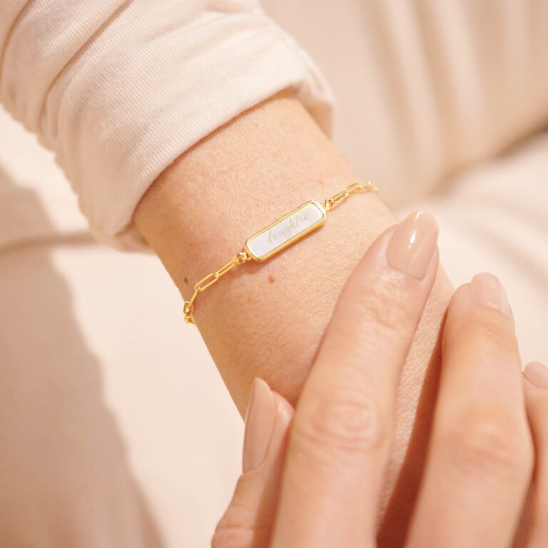 Wonderful Daughter Bracelet - Elegant & Meaningful Gift for Girls, Teens & Women | Perfect for Birthdays, Mother's Day & Special Occasions