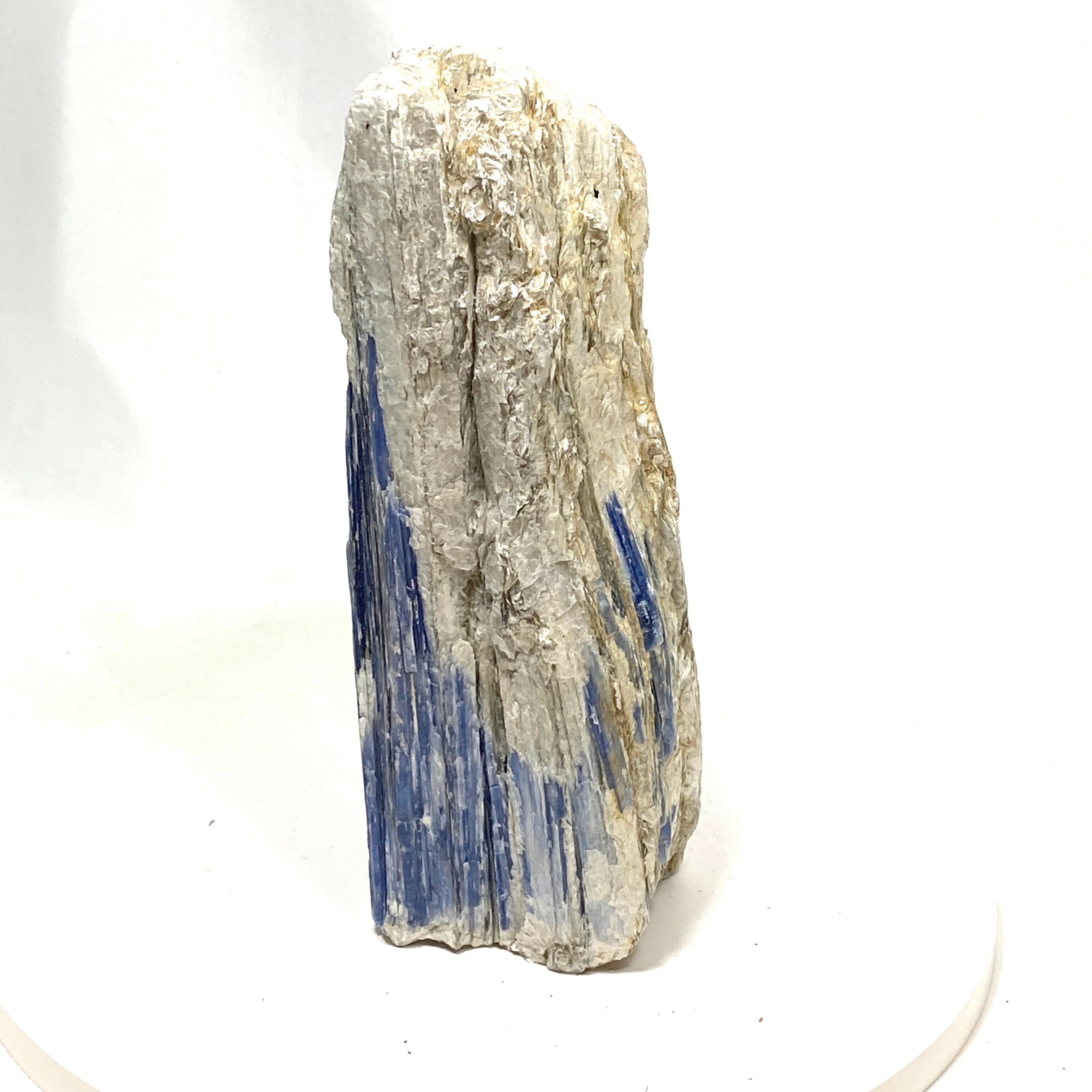 Natural Blue Kyanite Crystal Stone - Healing Energy, Spiritual Growth & Chakra Balancing - Perfect for Meditation, Jewelry Making & Home Decor