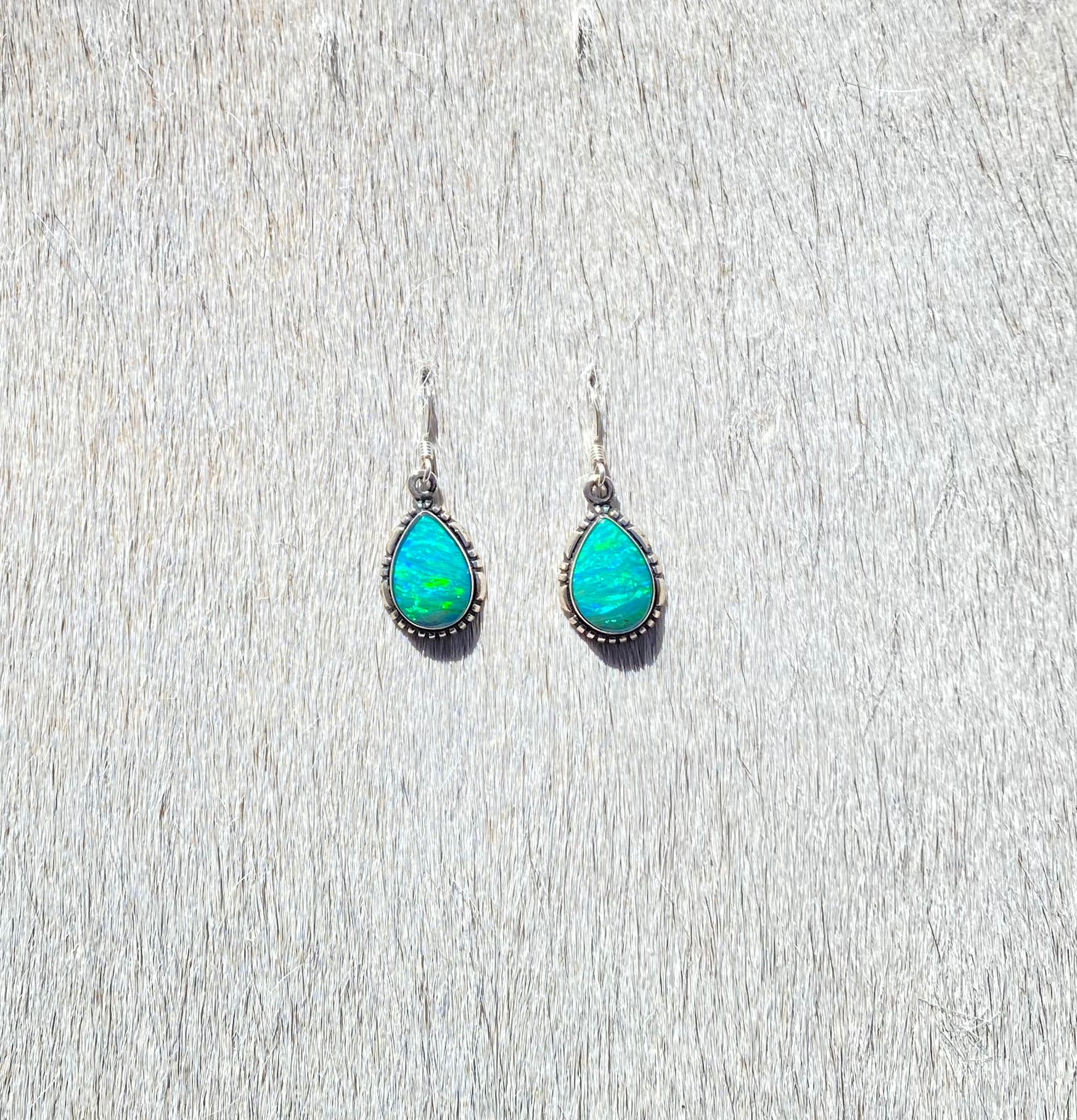 Green Opalite Earrings for Women - Natural Stone Dangle Earrings for Boho Style & Everyday Wear - Perfect for Parties, Weddings & Gifts