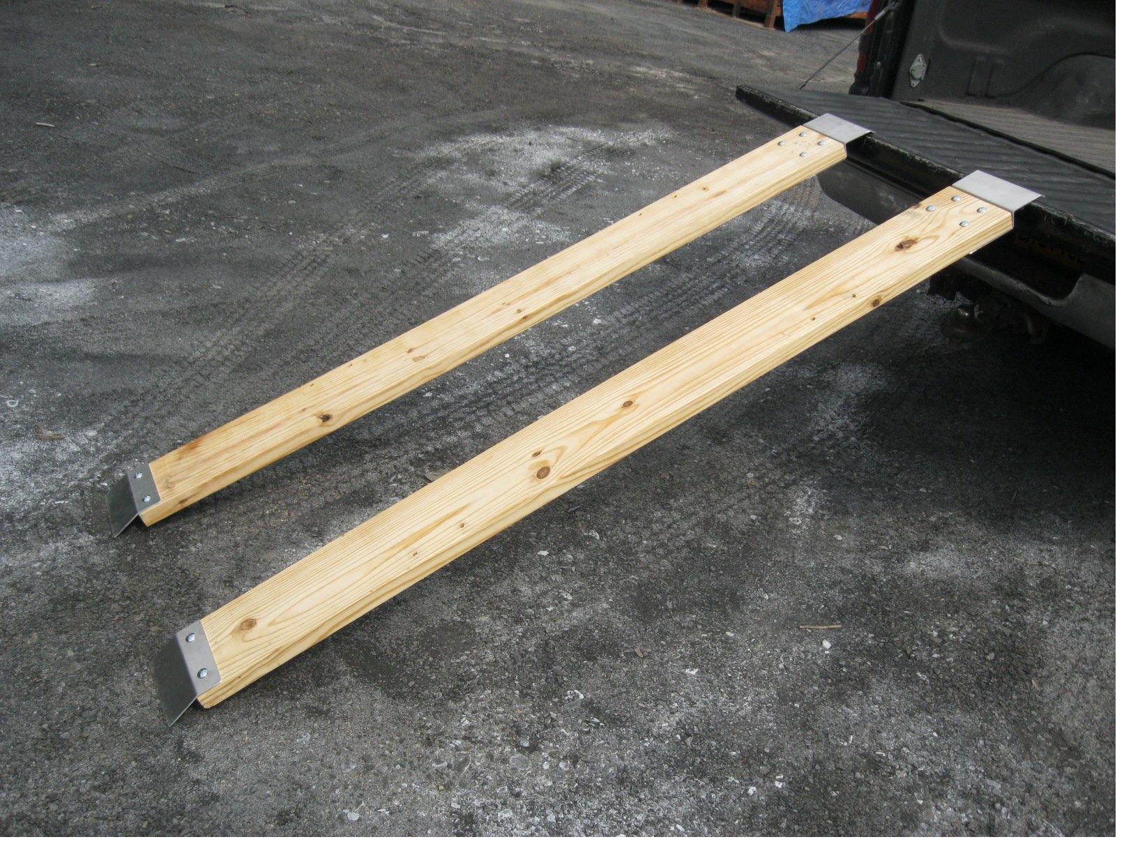 CodyCo Heavy-Duty Aluminum Loading Ramp Kit for ATV, Lawn Mower, Shed & Snowmobile - DIY 2