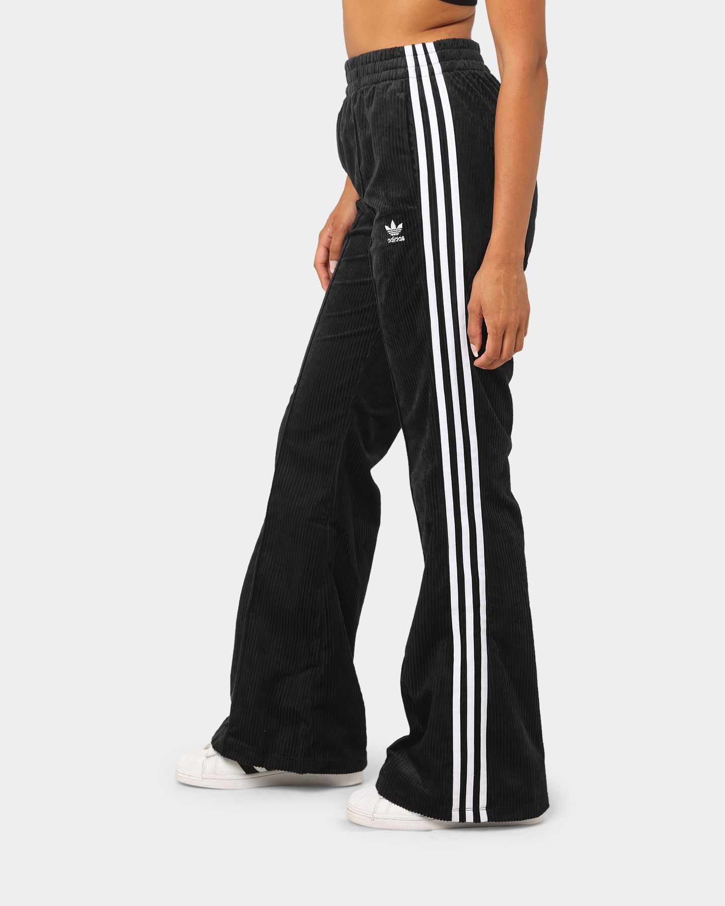 Adidas Women's Adicolor Classics Chunky Velour Sweatpants - Black | Comfortable Casual Lounge Pants for Women | Perfect for Yoga, Running Errands & Relaxing at Home