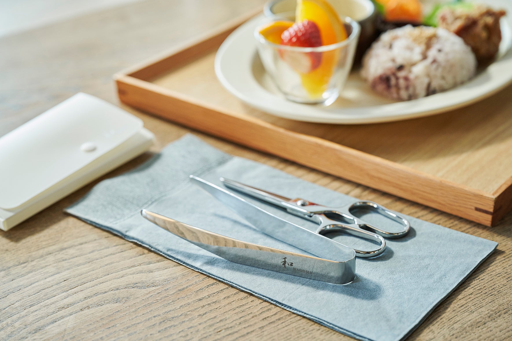 Nagomi Japan Premium Stainless Steel Kitchen Scissors & Tweezers Set - Professional Cooking Shears for Sushi, Herbs, Meat - Ideal for Home Chefs & Sushi Restaurants