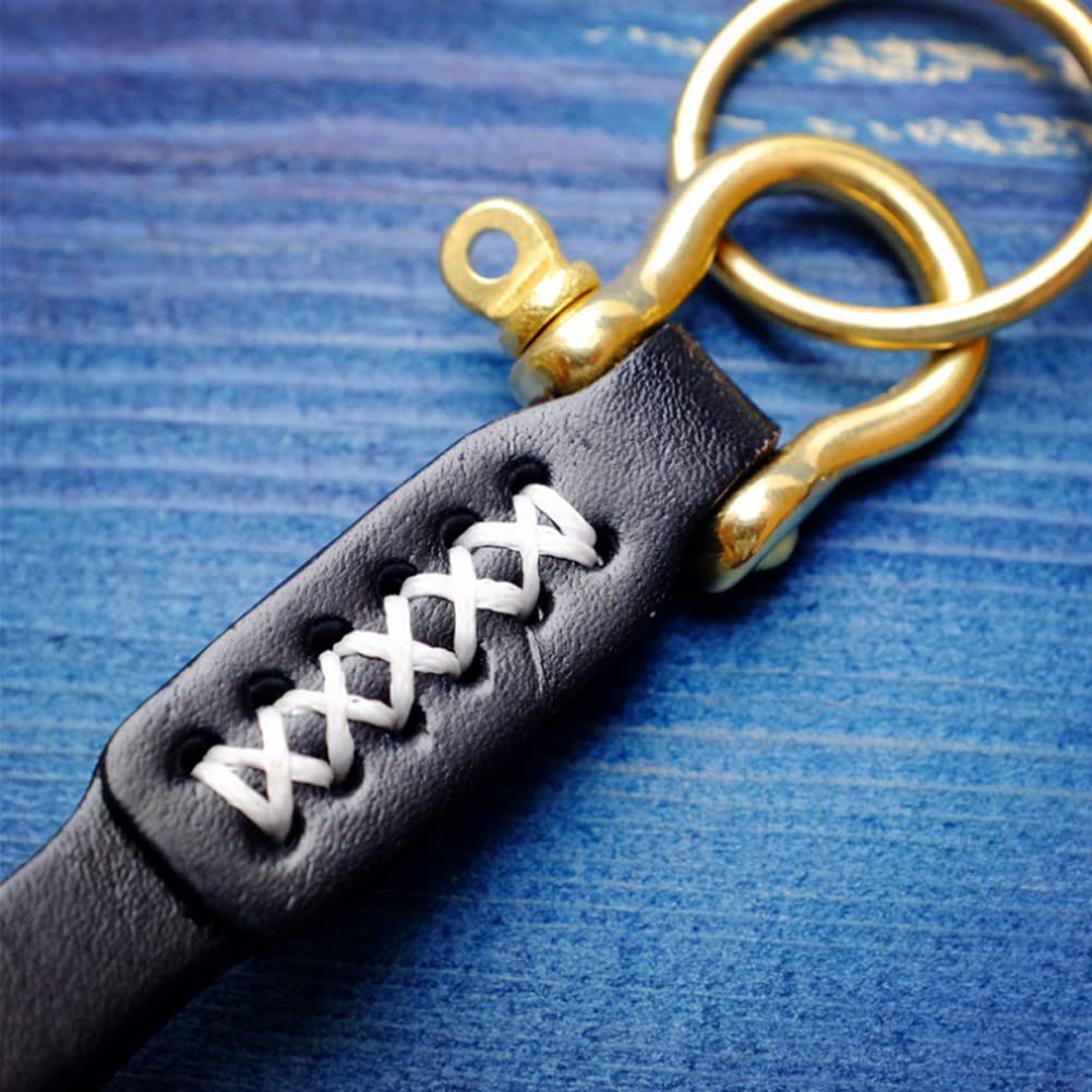 Premium Genuine Leather Keychain - Handcrafted Top Grain Cowhide Pendant Keychain for Car Keys, House Keys & Key Ropes (1 Pack) - Durable & Stylish Gift for Men & Women, Perfect for Everyday Use, Travel & Organization