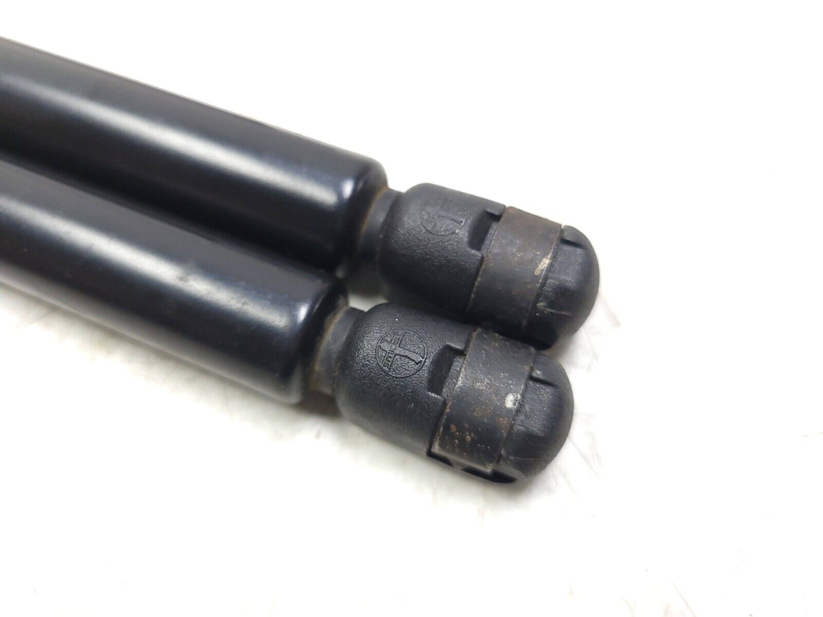 02 08 Jaguar X-Type Hood Shock Support Struts 2-Piece Set OEM 86k - Perfect for Smooth Hood Operation & DIY Car Maintenance