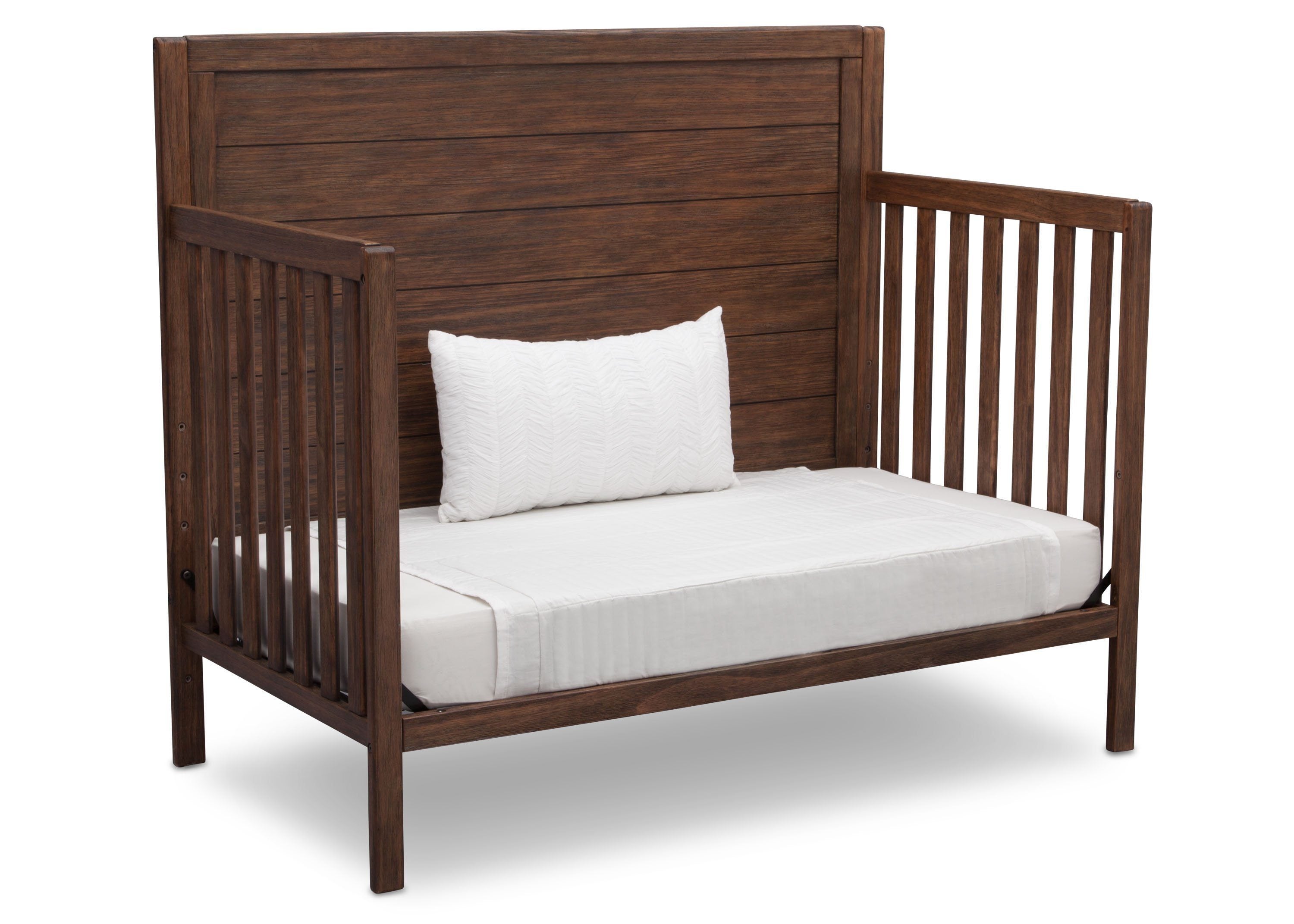 Cambridge 4-in-1 Convertible Baby Crib - White Nursery Furniture for Newborn to Toddler Bed | Perfect for Modern Nursery, Bedroom & Daycare Use