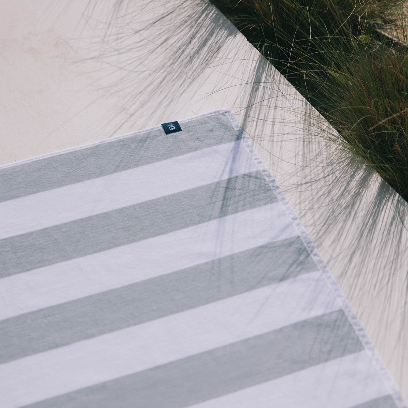 Premium Gibalta Stripes Beach Towel - Soft, Quick-Dry & Absorbent - Perfect for Pool, Beach, Vacation & Outdoor Activities