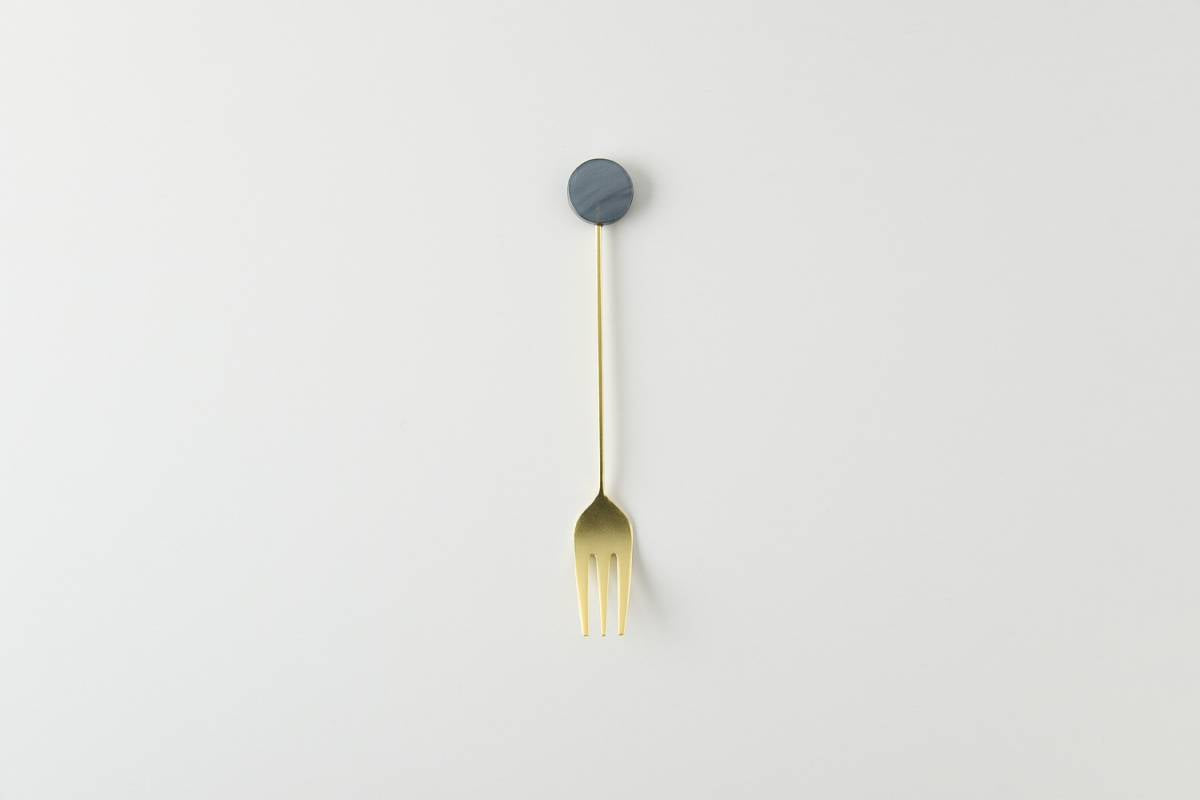 Premium Tsubamesanjo Matte Gold Cake Fork Set with Acrylic Display Block - 8-Piece Elegant Dessert Forks for Wedding, Party & Tea Time