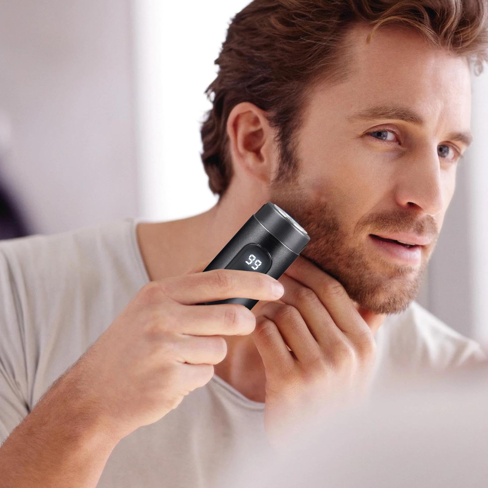 USB Rechargeable Waterproof Travel Electric Shaver for Men - Compact Portable Pocket Shaver for Face & Body Grooming, Perfect for Car, Business Trips & Outdoor Adventures