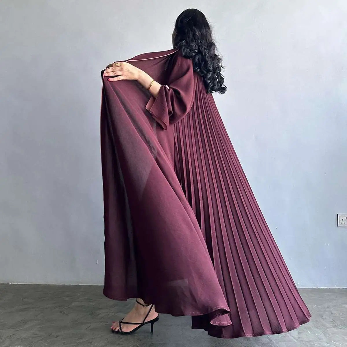 Elegant Muslim Women's Fashion Cardigan Open Abaya Dress - Modest Islamic Clothing for Prayer, Mosque & Everyday Wear