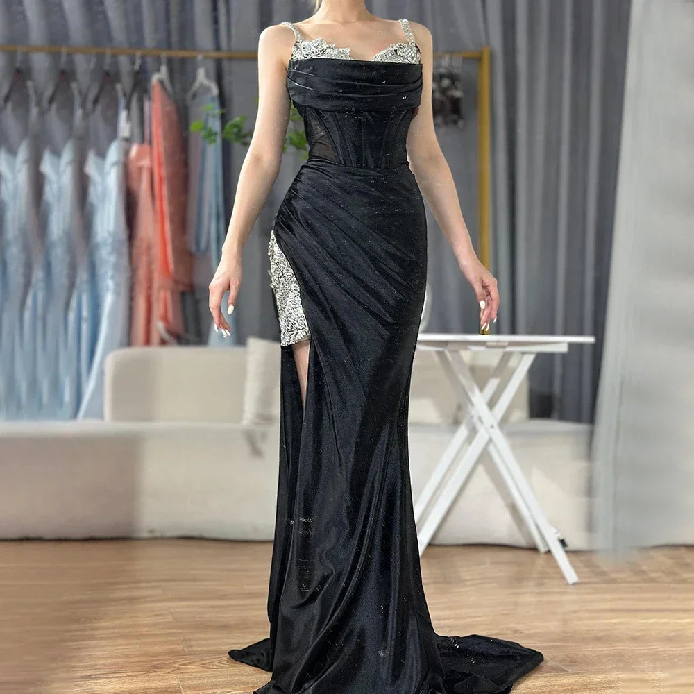 Elegant Dubai Saudi Arabic Wine Red Satin Evening Dress with Spaghetti Straps & High Slit - Formal Gown for Prom, Wedding & Special Occasions - LA72776