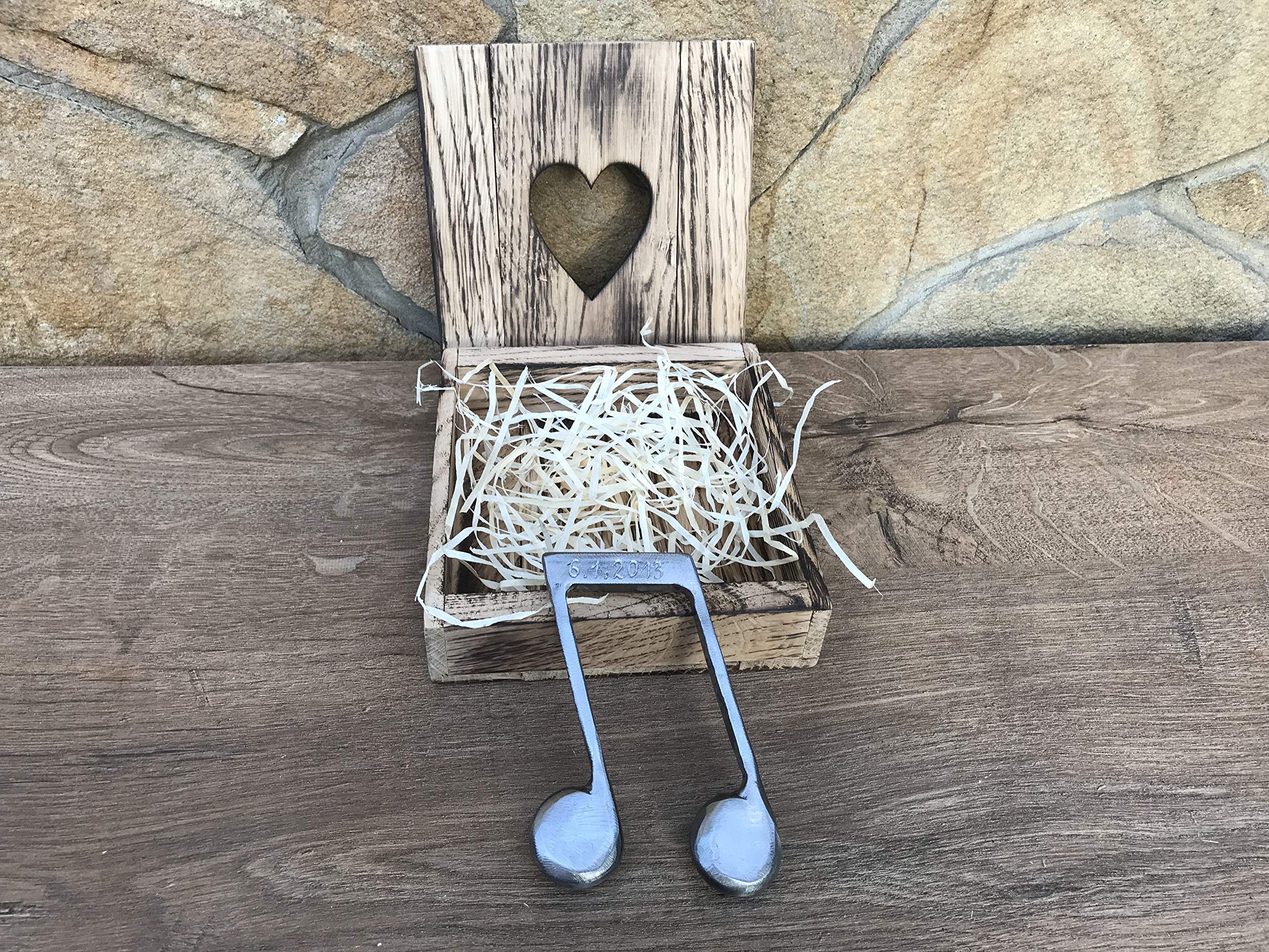 6th Anniversary Gift - Elegant Iron & Wood Music Note Sculpture with Treble Clef - Perfect for Couples, Musicians & Romantic Occasions