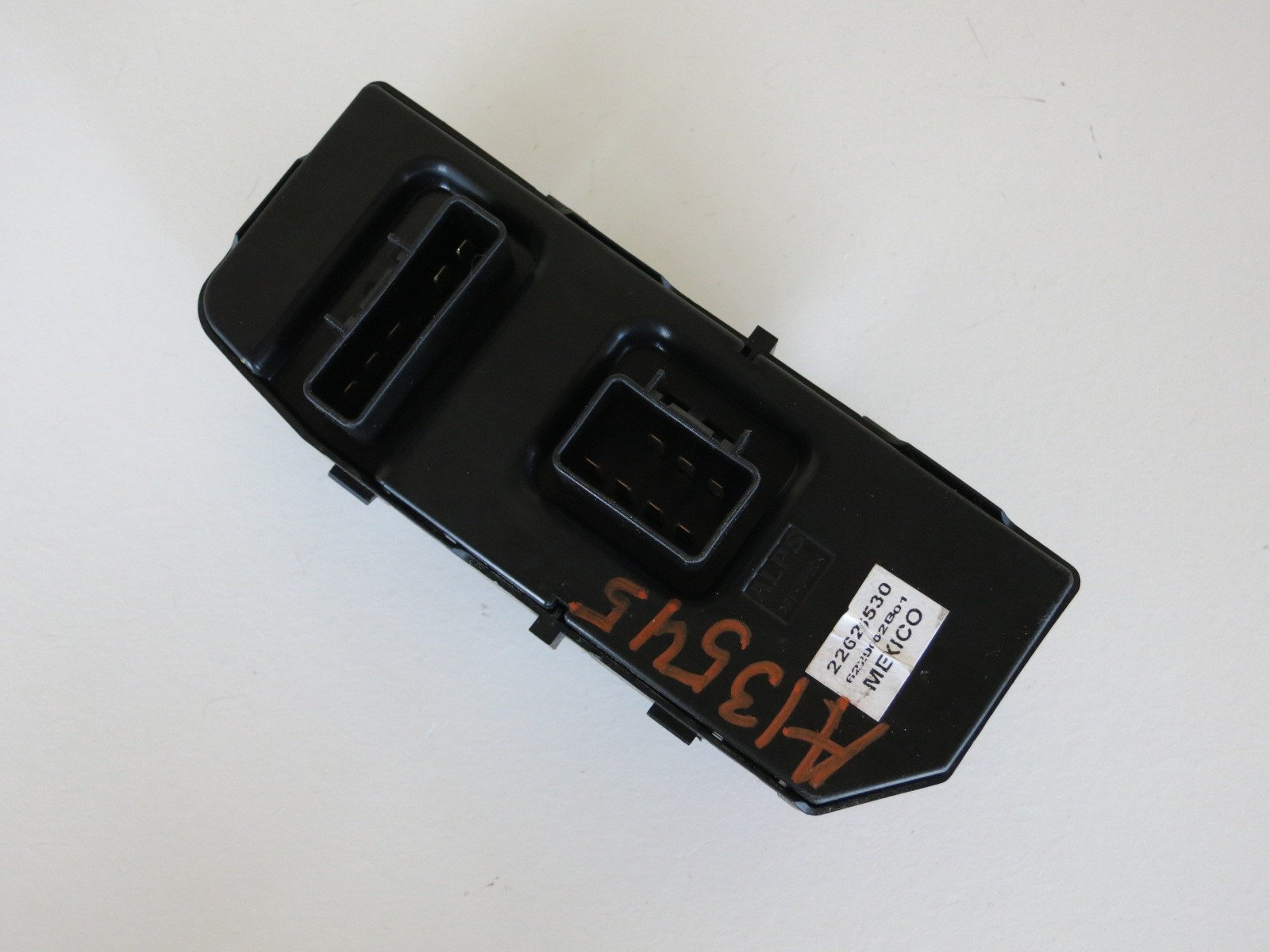 General Motors 22626530 Door Window Switch Panel - Replacement for GM Vehicles - Power Window Control Switch - Perfect for Chevy, GMC, Cadillac, Buick - Easy Installation & Durable Design - Ideal for Car Interior Upgrades & Window Repair