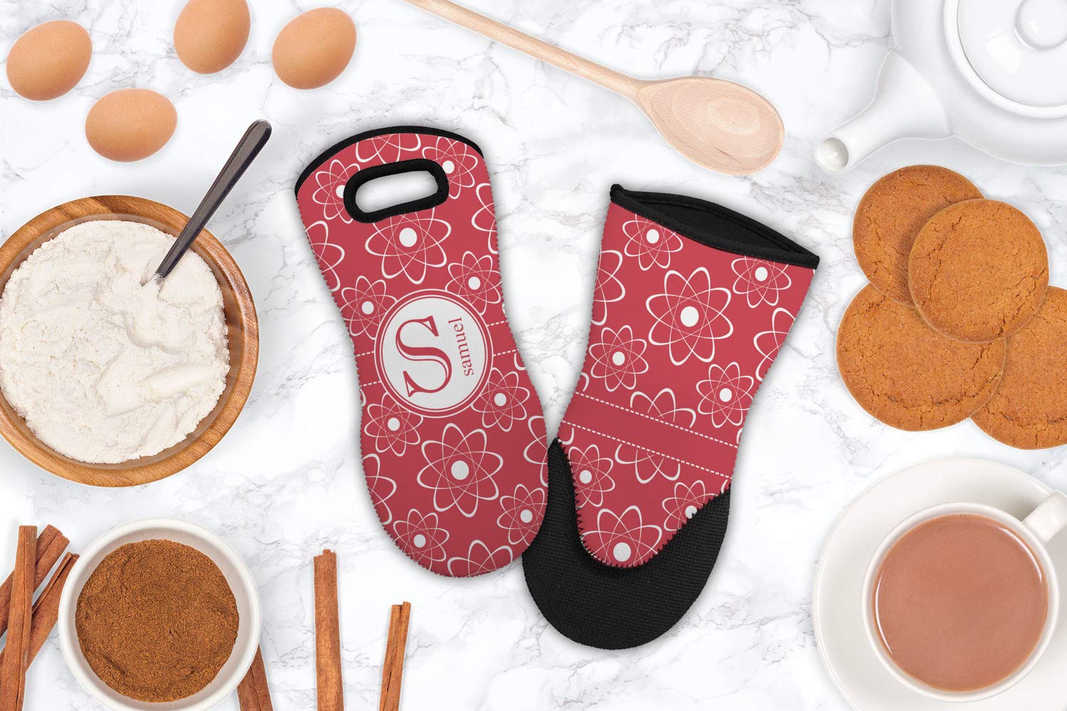 Custom Personalized Atomic Orbit Neoprene Oven Mitt with Name & Initial - Heat Resistant Kitchen Glove for Baking, Cooking & Grilling - Unique Gift for Chefs & Home Cooks