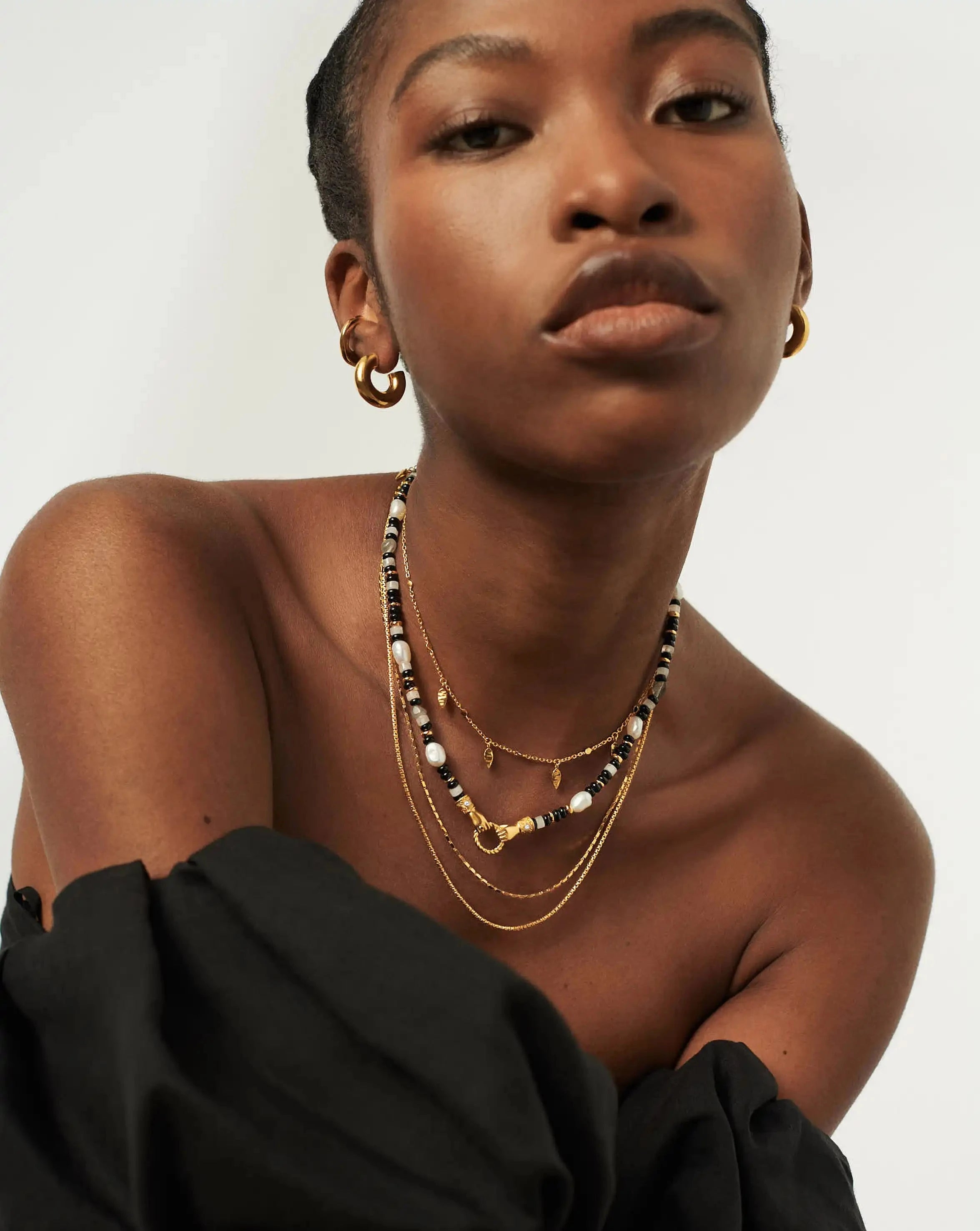 Harris Reed In Good Hands Beaded Gemstone Necklace - 18k Gold Plated Black Chalcedony & Pearl Jewelry for Women | Elegant Layered Necklace for Party, Wedding & Special Occasions