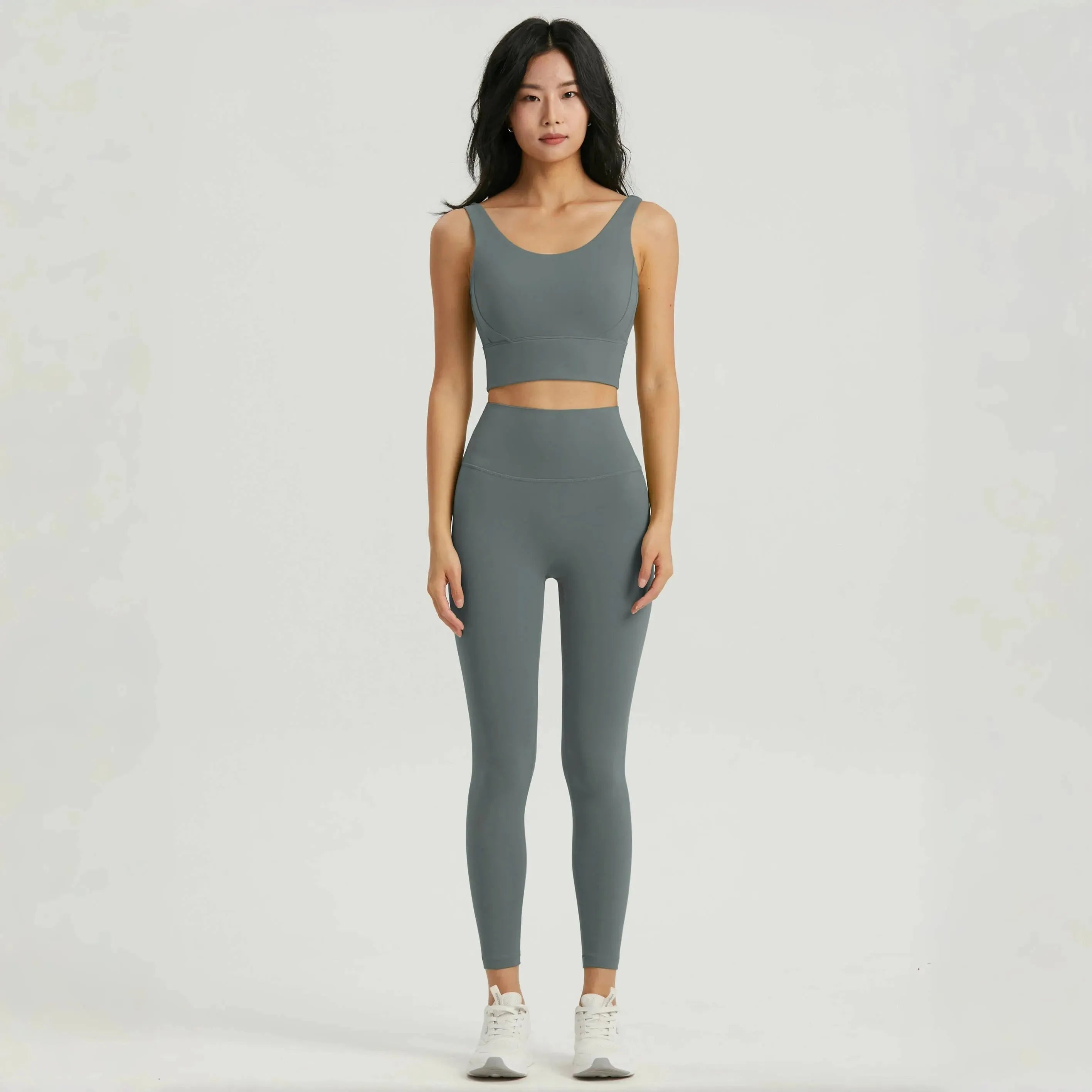 Seamless Yoga Set for Women - High Waist Yoga Pants with Pockets & Supportive Sports Bra - Moisture Wicking Gym Clothes for Yoga, Pilates & Workout - Perfect for Studio Sessions & Home Fitness
