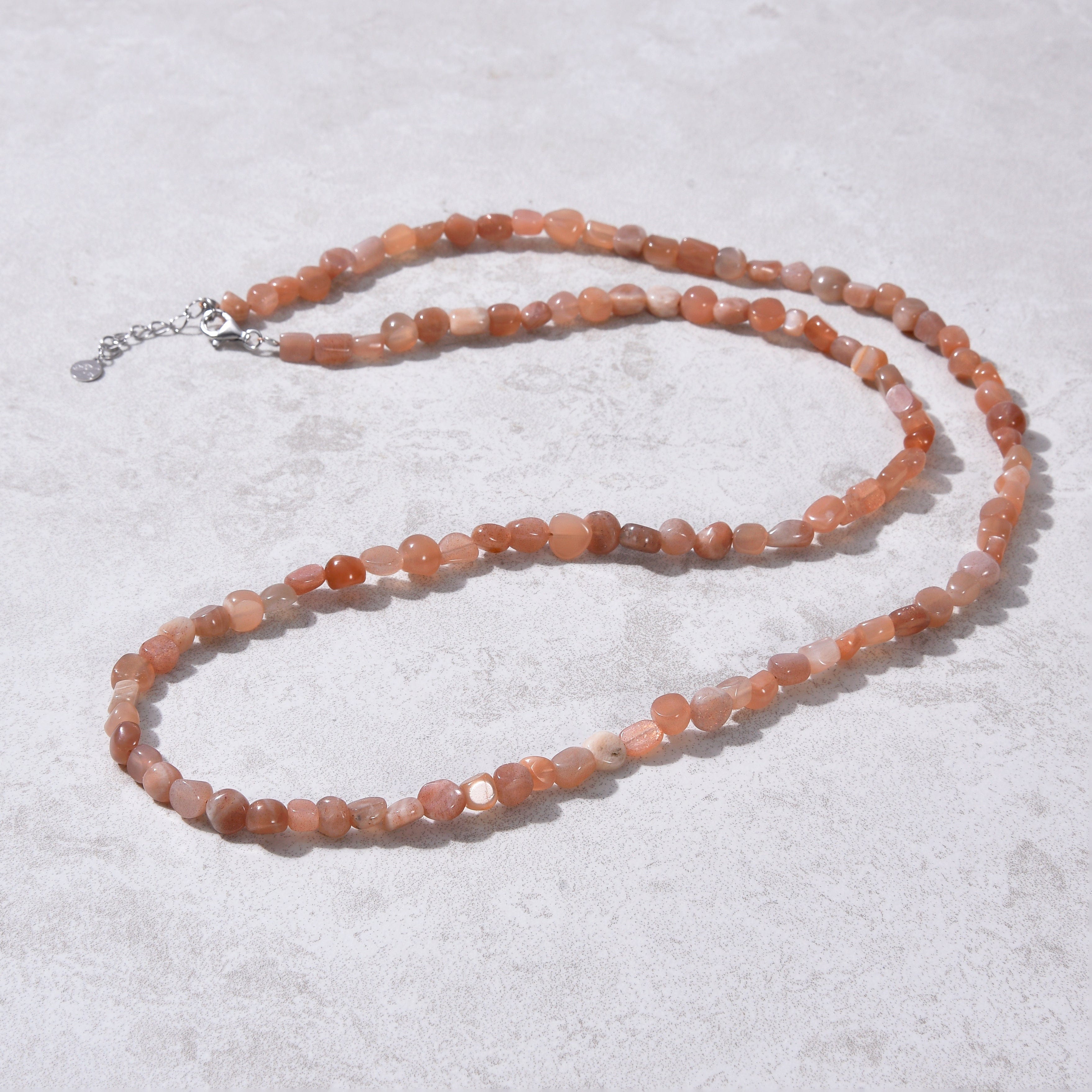 8mm Peach Moonstone 30