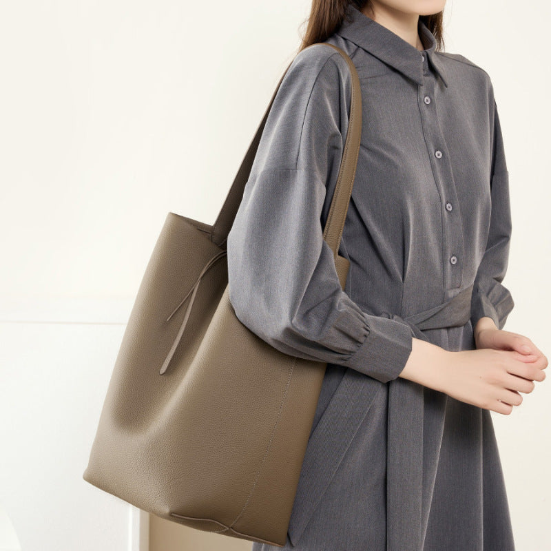 Genuine Leather Large Capacity One Shoulder Bucket Bag for Women - Stylish & Spacious Handbag for Work, Travel & Everyday Use