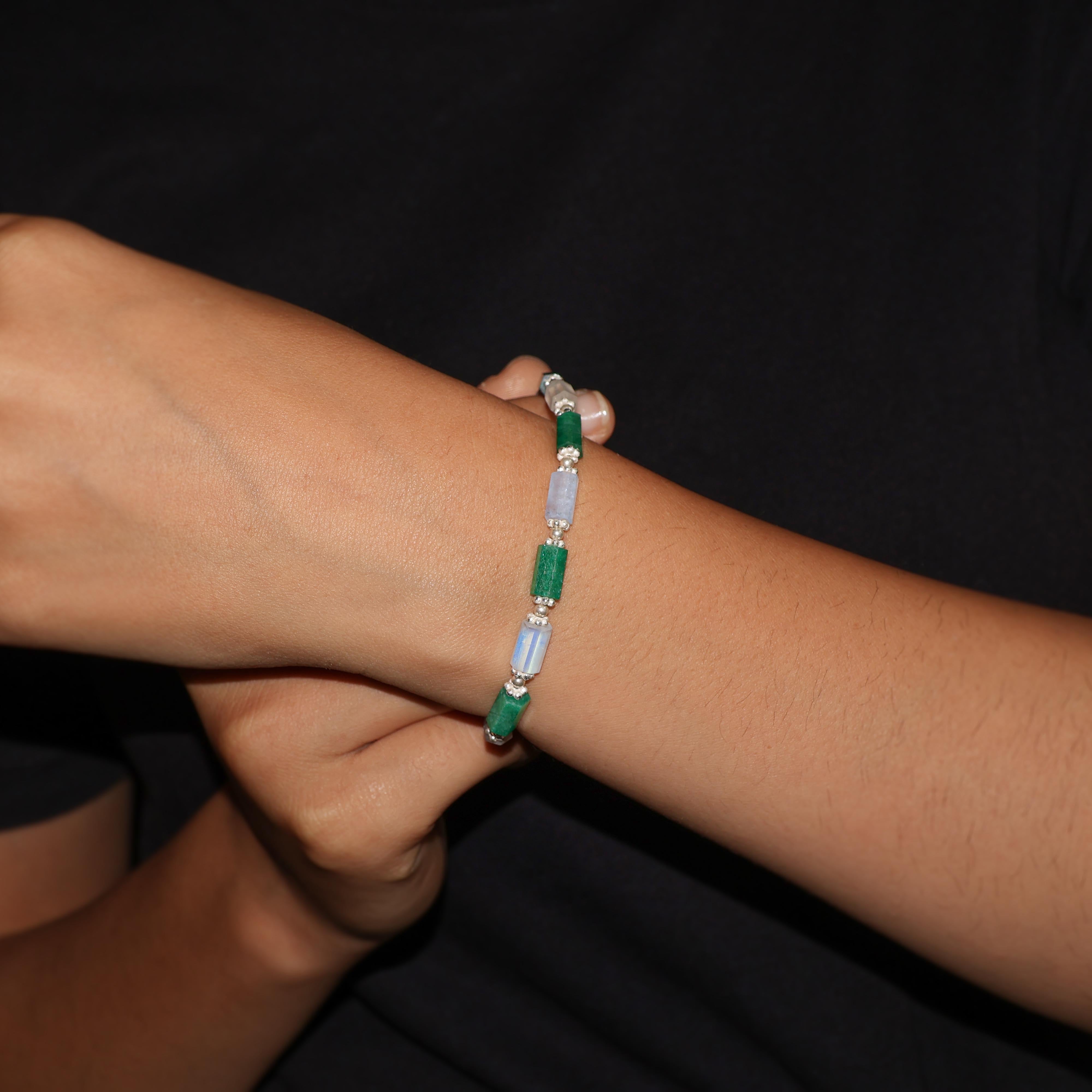 925 Sterling Silver Green Emerald & Moonstone Bracelet for Women - Elegant Handmade Jewelry Gift for Birthday, Wedding & Special Occasions