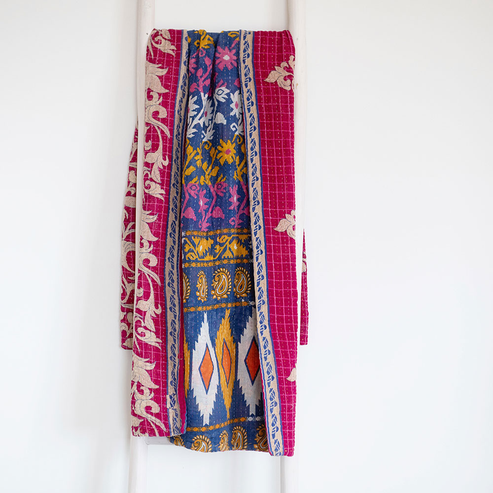 Unique Handmade Kantha Quilt KT7118 - Traditional Indian Patchwork Bedspread for Cozy Home Decor & Bohemian Style Bedroom