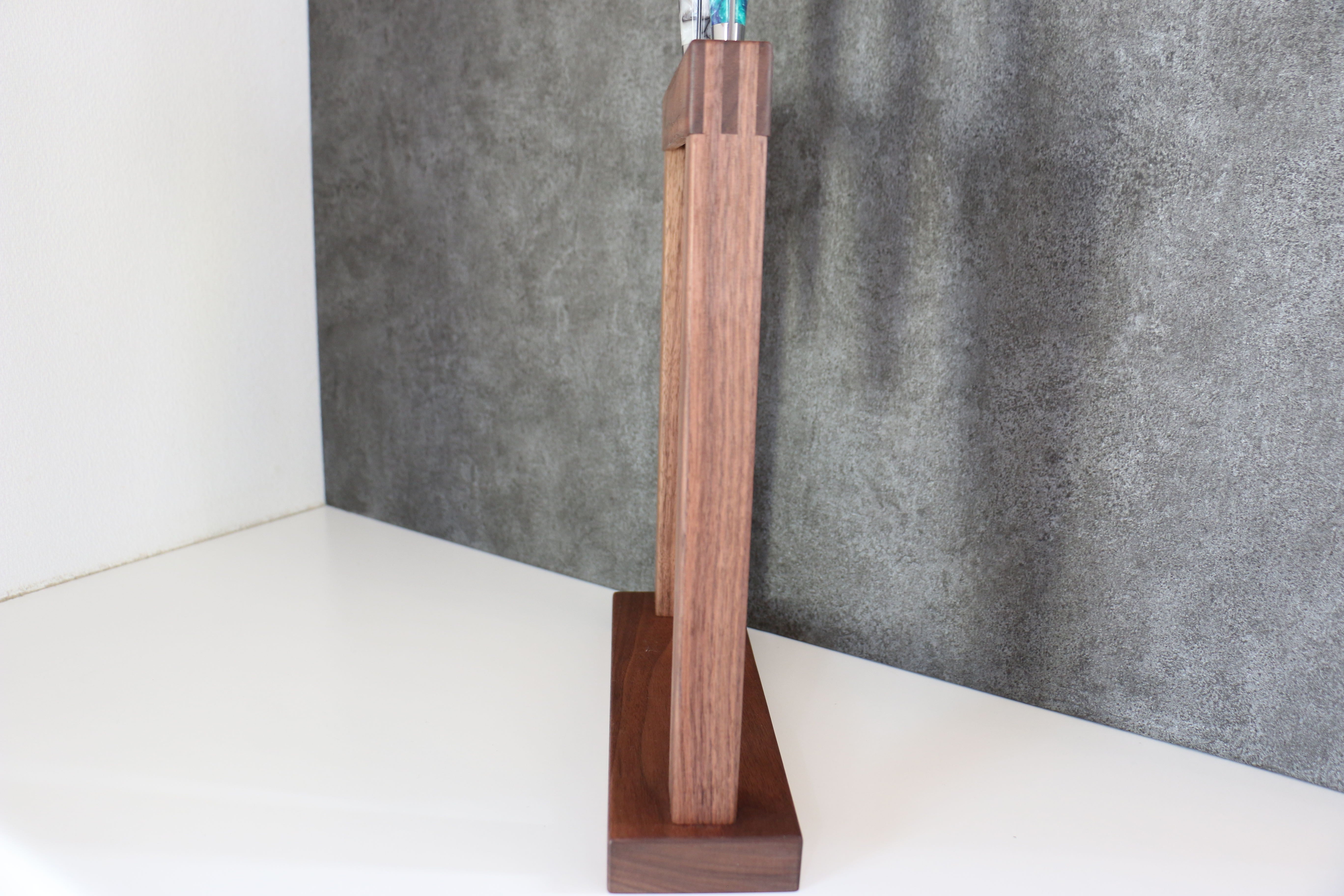 Leon MM - Premium Quality Product for Everyday Use | Perfect for Home, Office & Travel | Shop Now