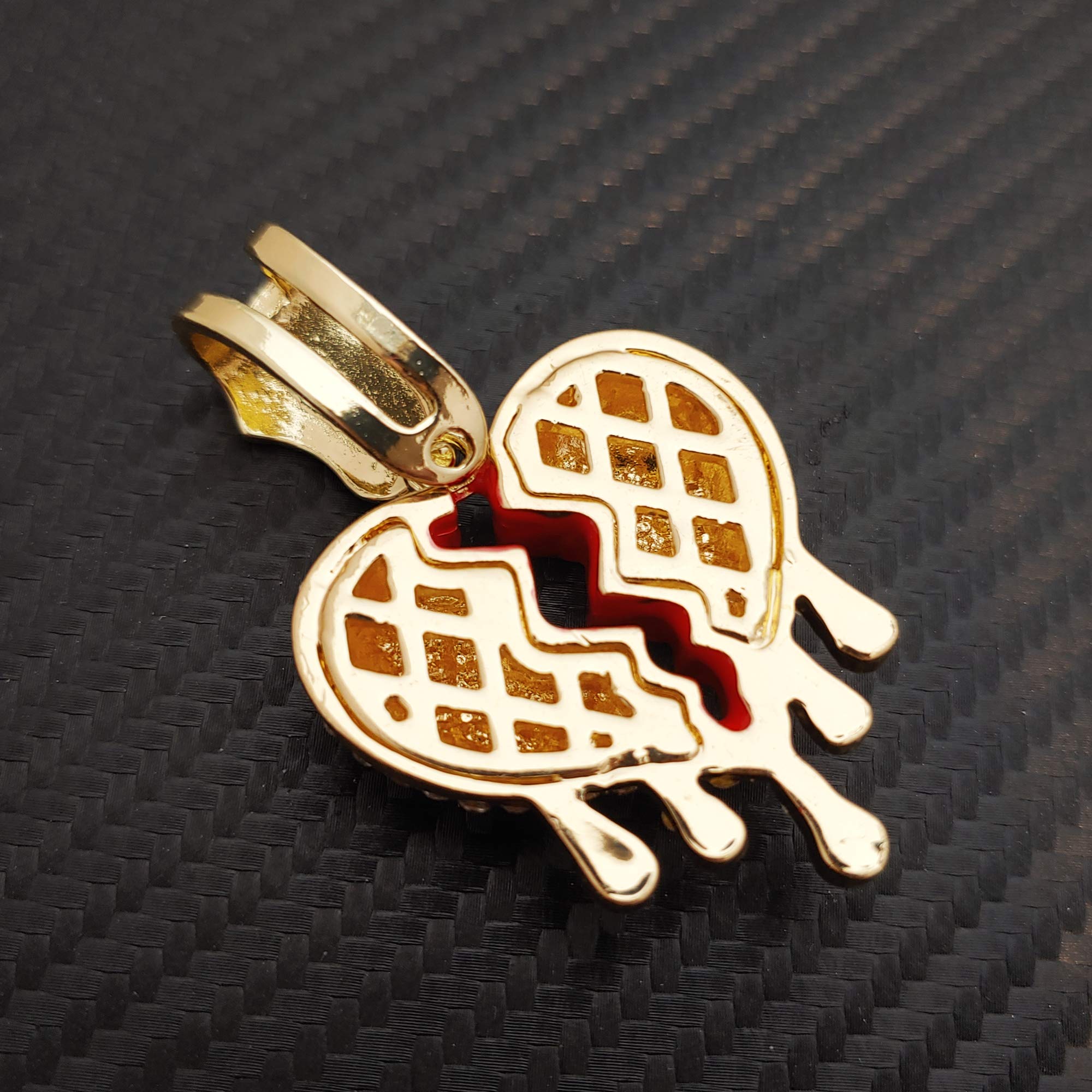 Hip Hop Drip Broken Heart Pendant with 12mm 18