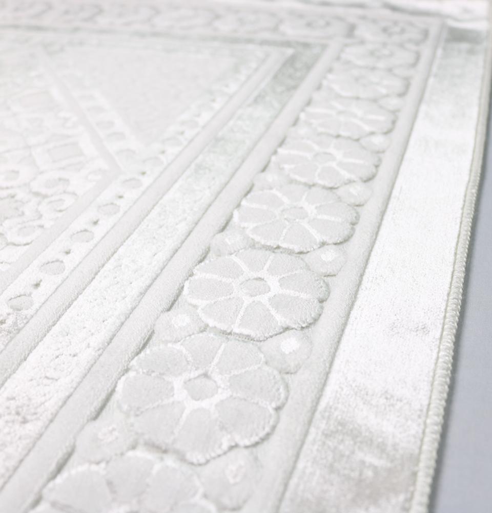 Premium Luxury Velvet Islamic Prayer Rug with Floral Stamp - Soft White Prayer Mat for Home, Mosque & Travel - Perfect for Daily Salah, Jumu'ah & Ramadan Prayers