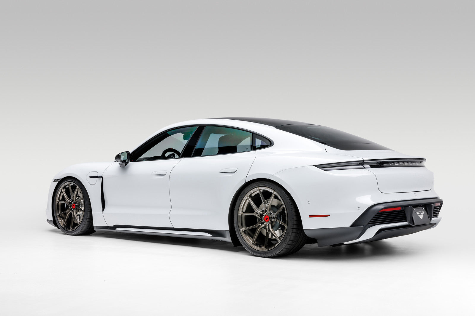 Porsche Taycan 21