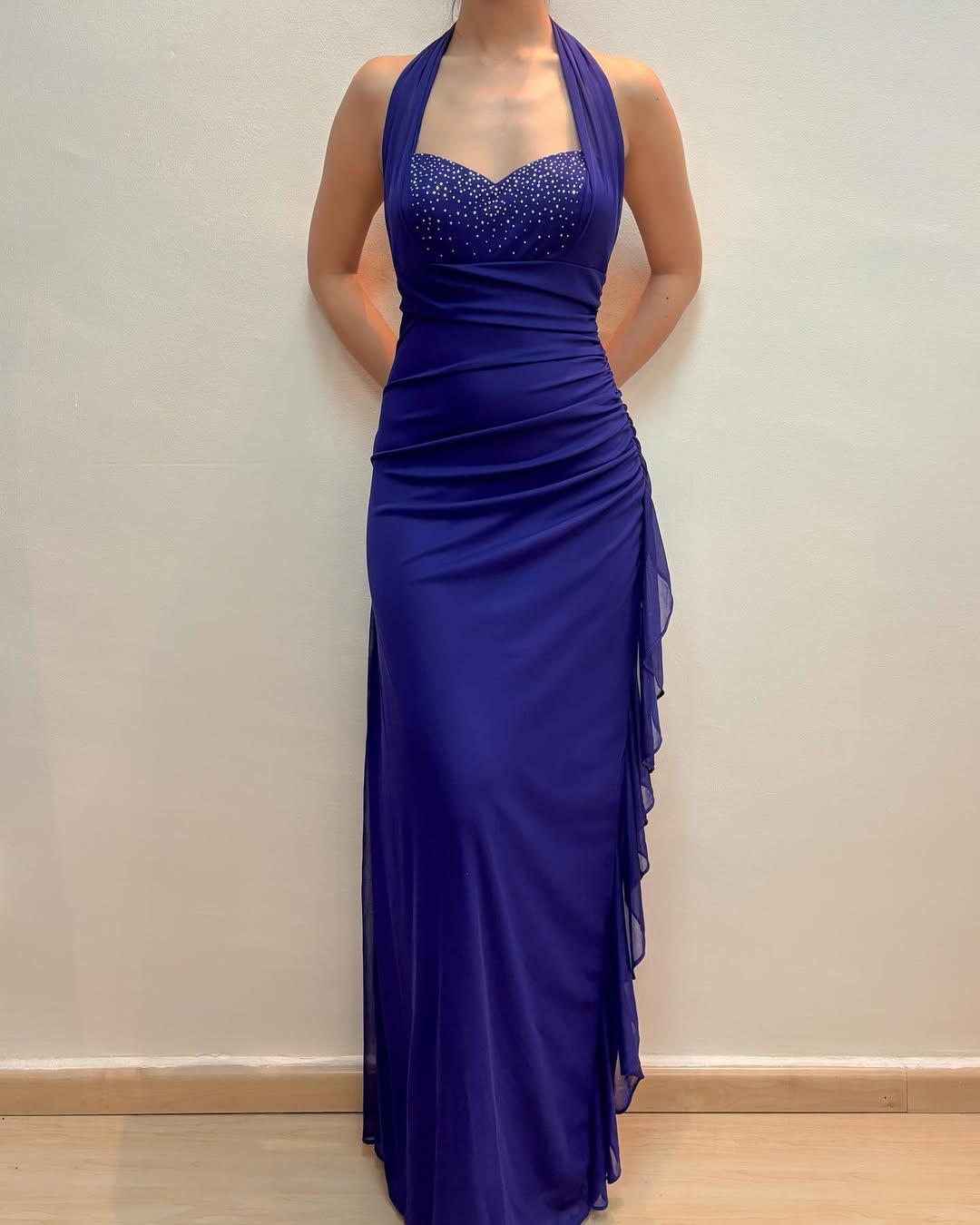 Elegant Purple Halter Neck Long Prom Dress with Ruffle Detail - Perfect for Evening Gala, Formal Dance & Special Occasions