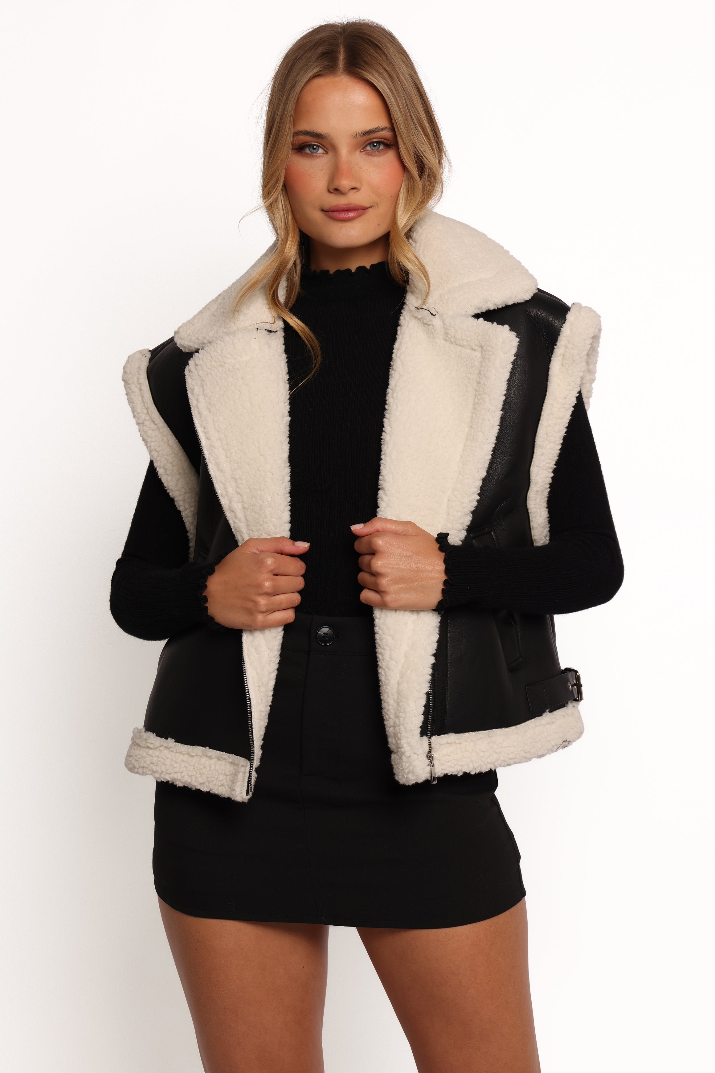 Kayden Faux Shearling Lined Vest for Women - Winter Warm Fleece Lined Puffer Vest Jacket, Black | Cozy Outerwear for Casual Outings & Outdoor Activities