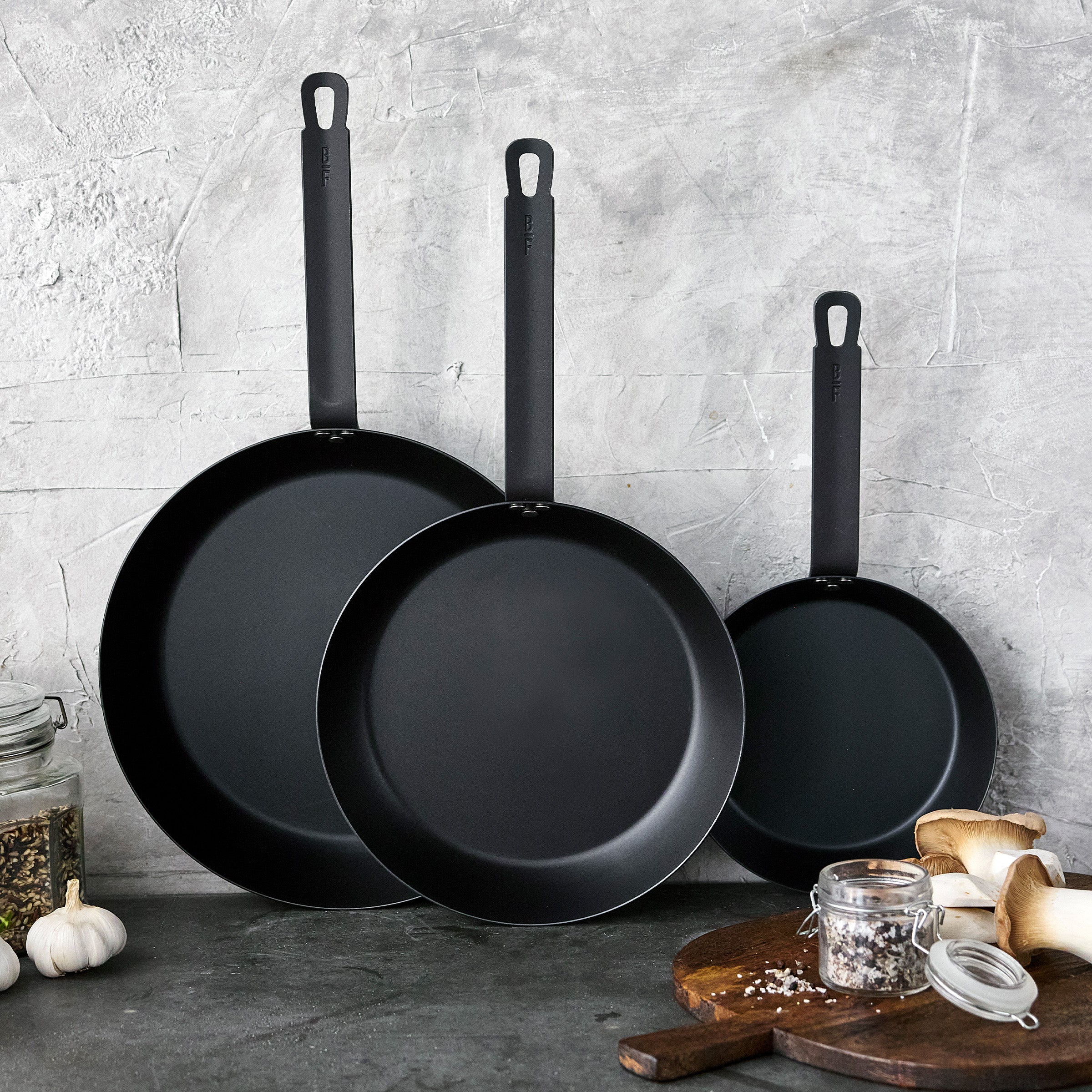 Bobby Flay by GreenPan 10-Inch Carbon Steel Frying Pan - Nonstick Skillet for Searing, Stir-Frying & Perfect Eggs | Professional-Grade Cookware for Home Chefs