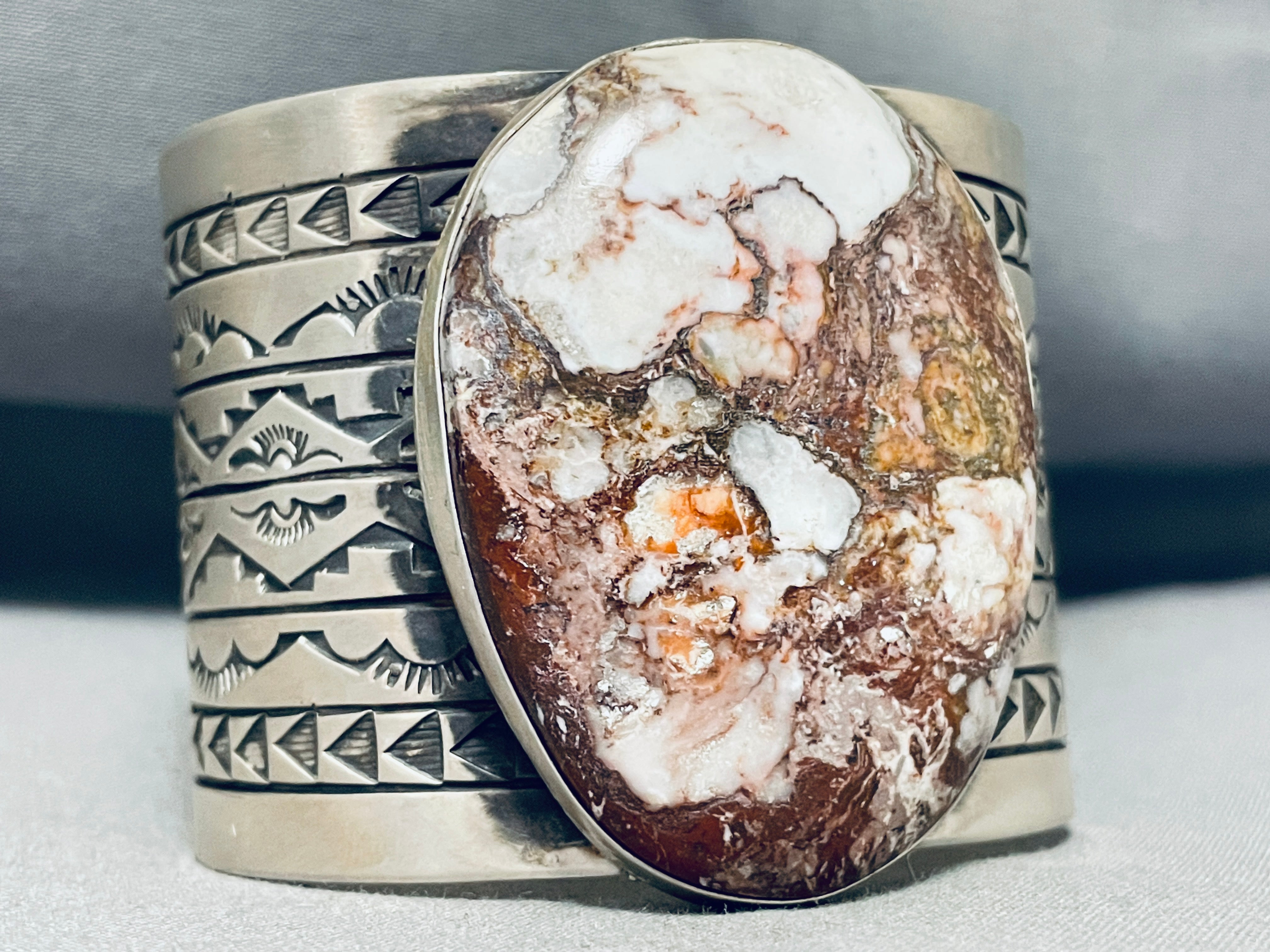165 Gram Rand Endito Native American Navajo Agate Sterling Silver Cuff Bracelet - Handmade Jewelry for Women, Boho Chic Accessory for Festivals & Special Occasions