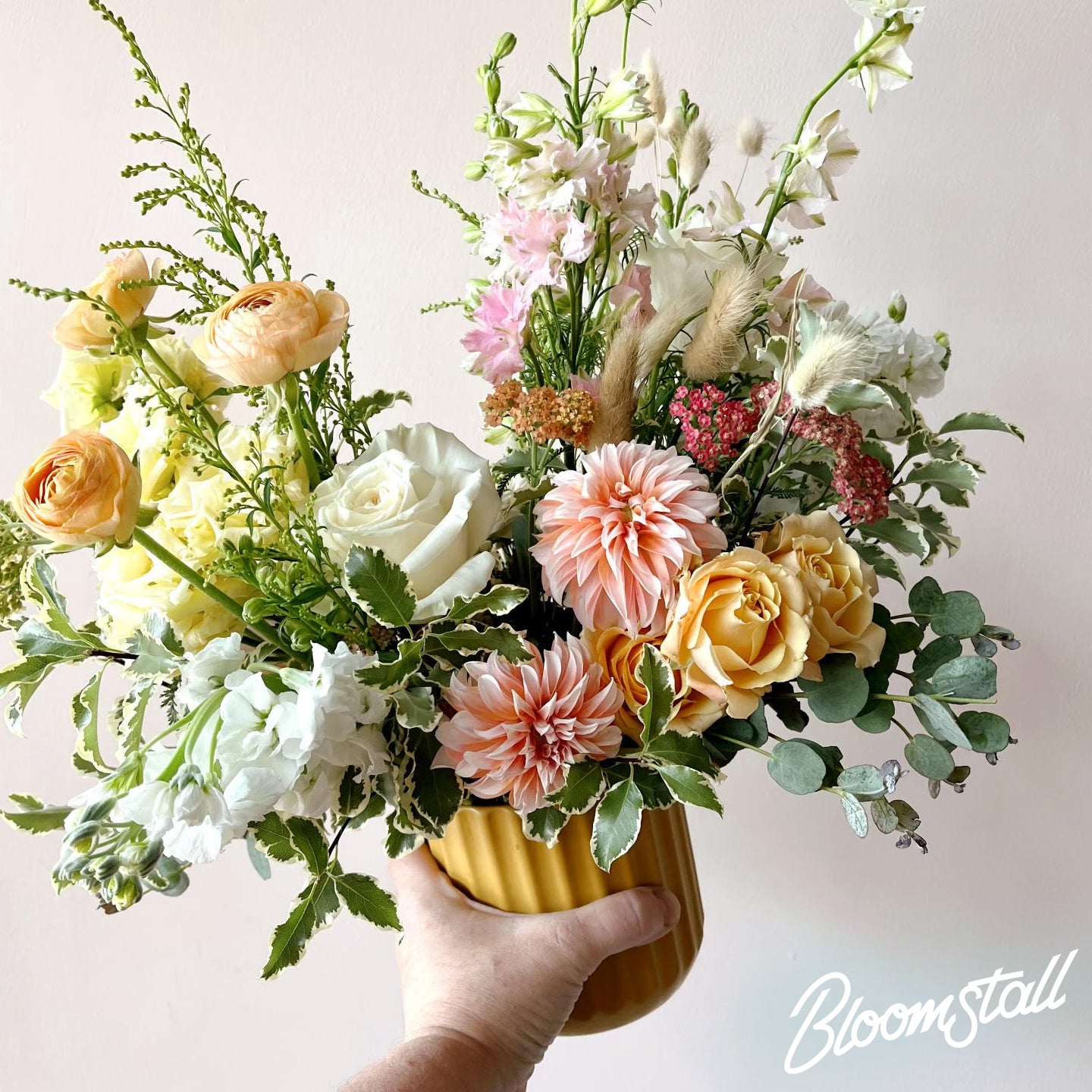 Exquisite Summer Flower Arrangement - Handcrafted Floral Centerpiece for Home Decor, Wedding, Party & Special Occasions