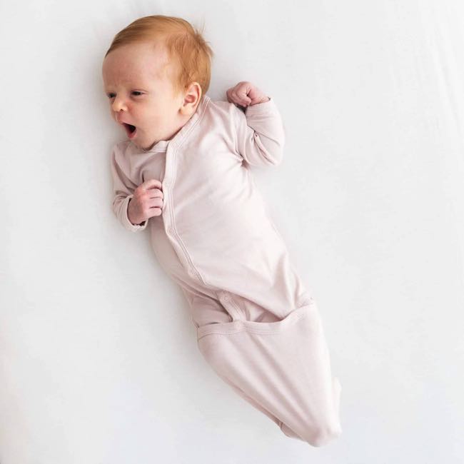 Kyte Baby Bundler - Soft Organic Cotton Swaddle Blanket in Blush Pink for Newborns | Perfect for Swaddling, Nursing, and Stroller Use