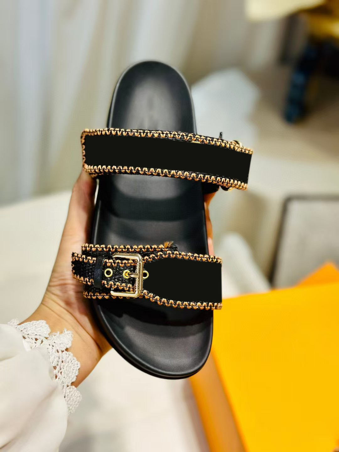 Comfortable Summer Flats for Women - Breathable Casual Sandals for Walking, Beach, Vacation & Daily Wear