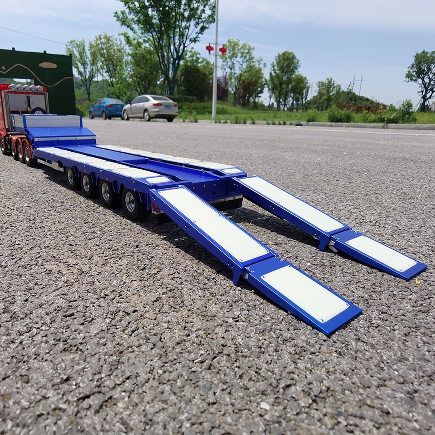 1/14 Scale RC Steering Trailer 997 - Detachable Metal Body 4-Axle Gooseneck Heavy Duty Trailer for Tamiya Tractor Trucks | Compatible with 1/14 Scale RC Models, Perfect for Truck Simulation & Display Collections
