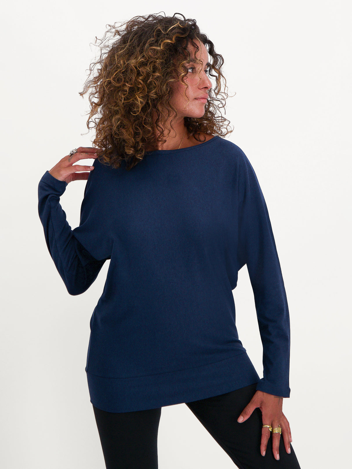 Urban Goddess Budhi Long Sleeve Yoga Top for Women - Midnight Blue - Breathable Workout Shirt for Yoga, Pilates & Gym | Perfect for Studio Sessions & Outdoor Fitness