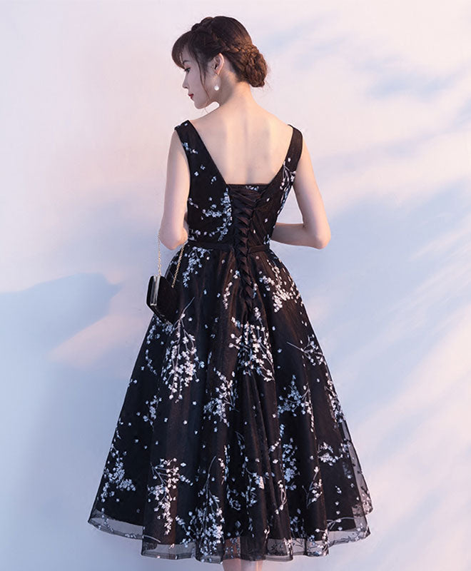 Elegant Black Tulle Tea-Length Prom Dress | Formal Evening Gown for Homecoming, Parties & Special Occasions