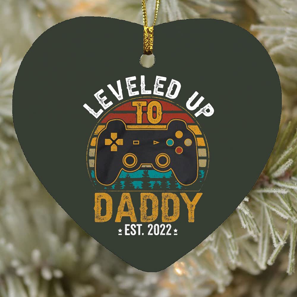 2022 Newborn Baby & New Father Christmas Ornament - 'I Leveled Up to Daddy' & 'Soon to Be Dad' Gamer Keepsake for Baby Announcement | Perfect for Holiday Decor, Gift for Expecting Fathers & Gamers