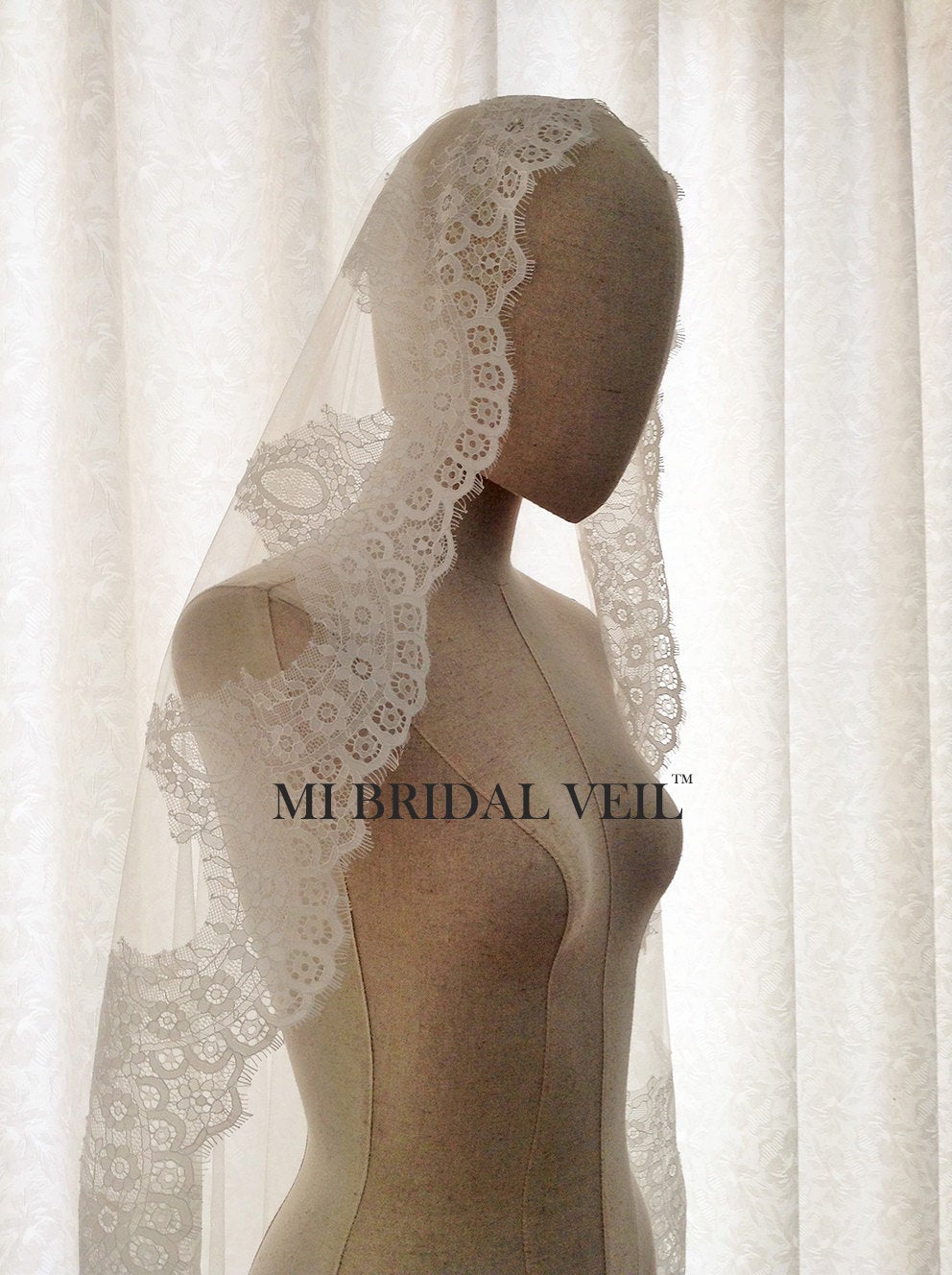 Elegant Cathedral Mantilla Lace Wedding Veil with Blusher - Perfect for Bridal Ceremonies, Church Weddings & Formal Events