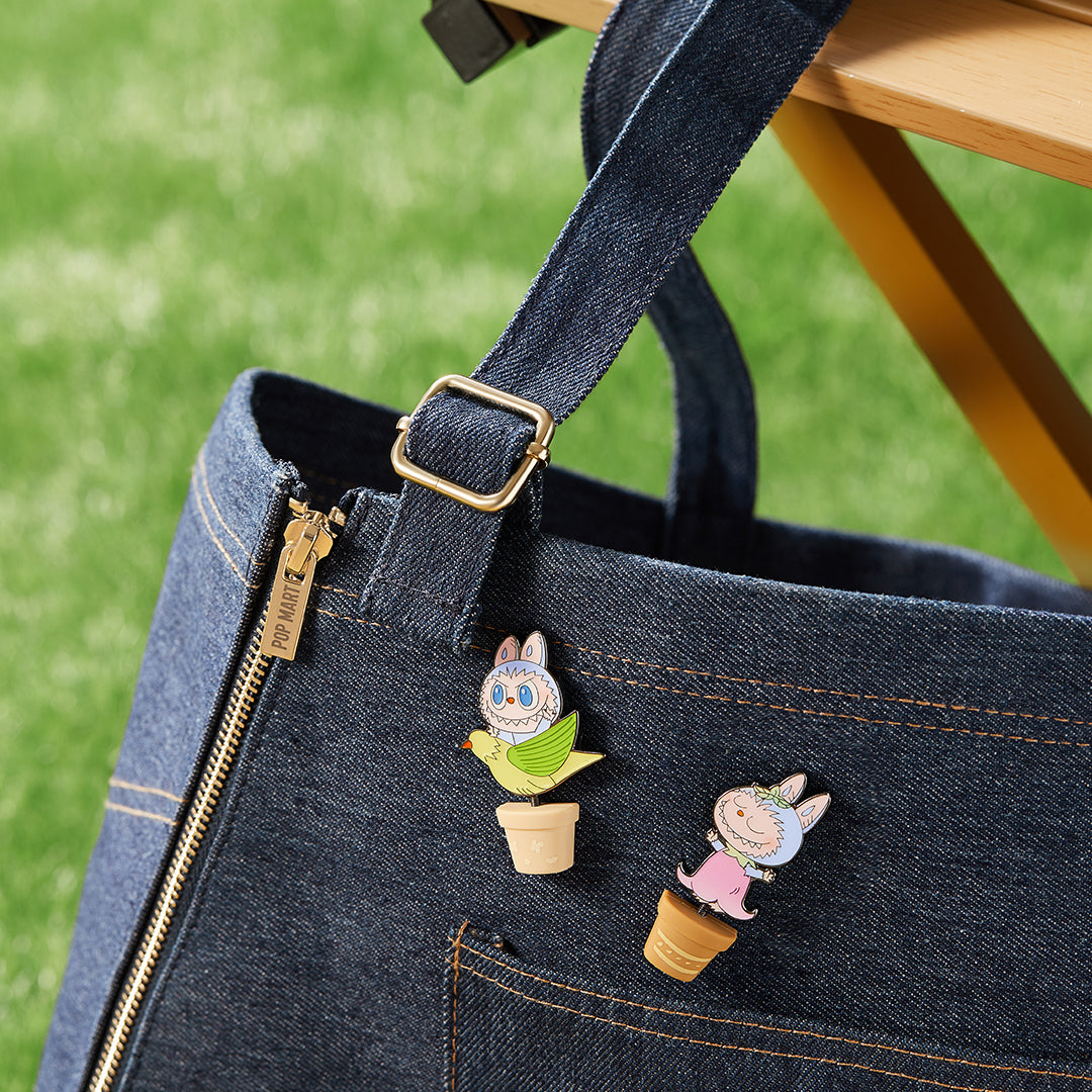 POP MART LABUBU The Monsters Denim Tote Bag & Apron Set - Cute Kawaii Anime Crossbody Shoulder Bag for Women, Perfect for Shopping, Picnics, and Cosplay Events