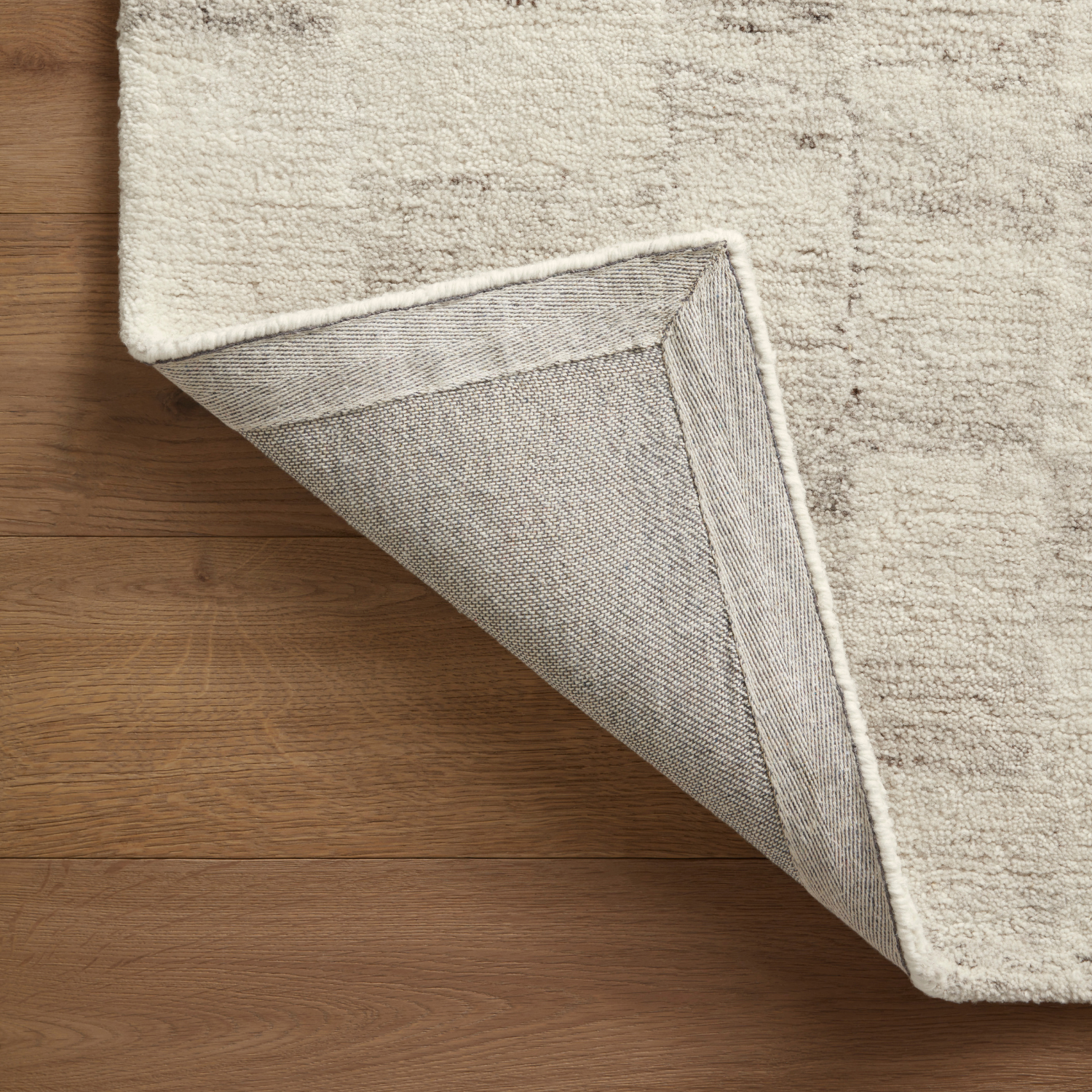 Amber Lewis x Loloi Rocky Ivory/Silver Area Rug - Soft Bohemian Style Rug for Living Room, Bedroom & Home Decor