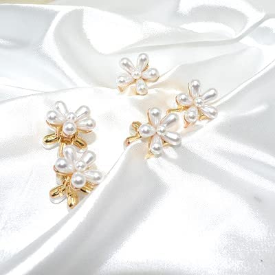 LIVECOOL 6-Pack Artificial Pearl Daisy Flower Mini Hair Claw Clips - Bridal Wedding Barrettes & Hair Pins for Women, Girls - Elegant Hair Accessories for Party, Wedding & Daily Use
