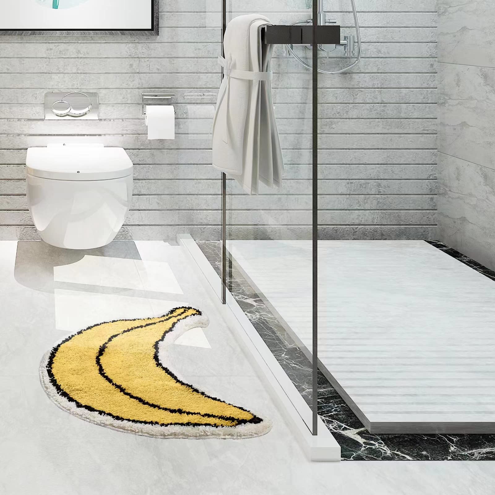 Non-Slip Banana Shaped Bath Mat - Super Absorbent Microfiber Bathroom Rug for Kids, 30x13 Inch Yellow Cartoon Shower Mat - Perfect for Bathrooms, Bathtubs & Kids' Rooms (Washable & Plush)