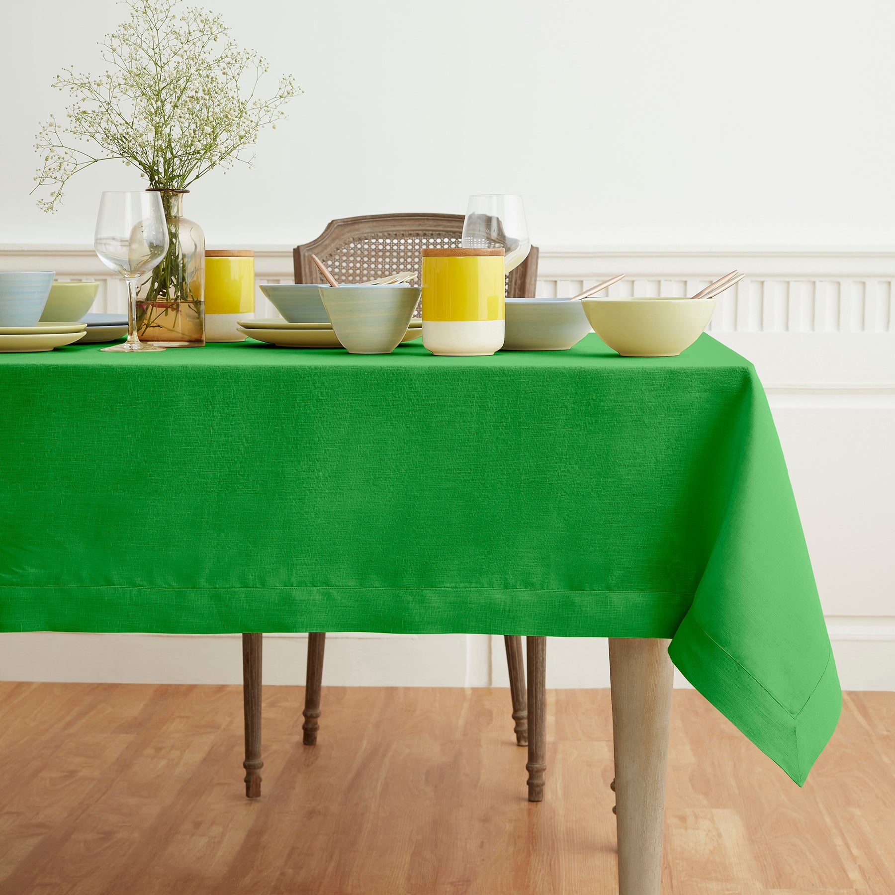 Premium Extra Large Fete Tablecloth - Waterproof & Stain-Resistant for Outdoor Parties, Weddings, and Events