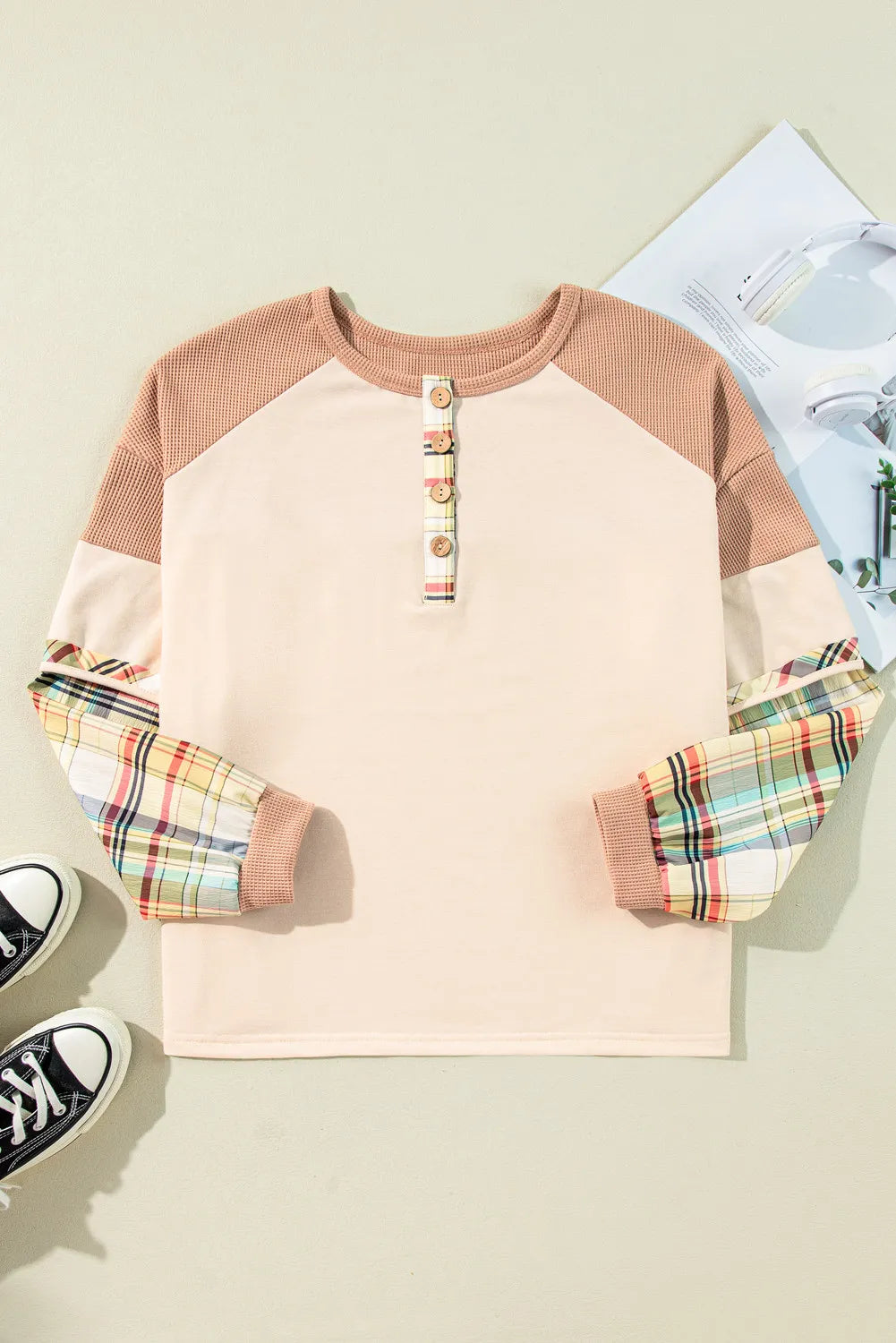 Plus Size Waffle Knit Plaid Round Neck T-Shirt - Comfortable Casual Women's Top for Fall & Winter Layering